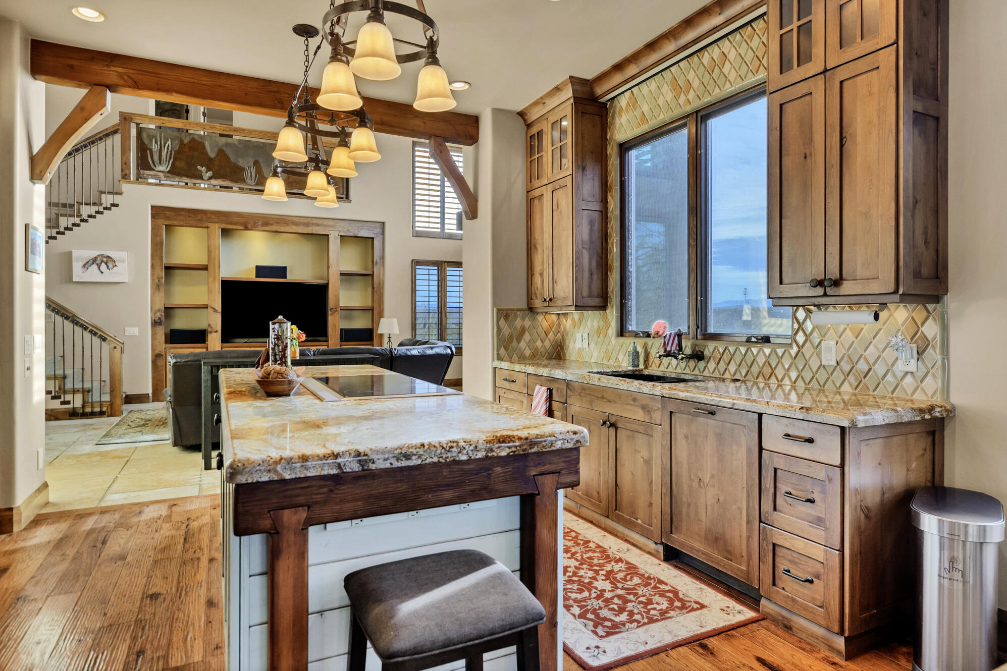 WHISPER RIDGE - Residential