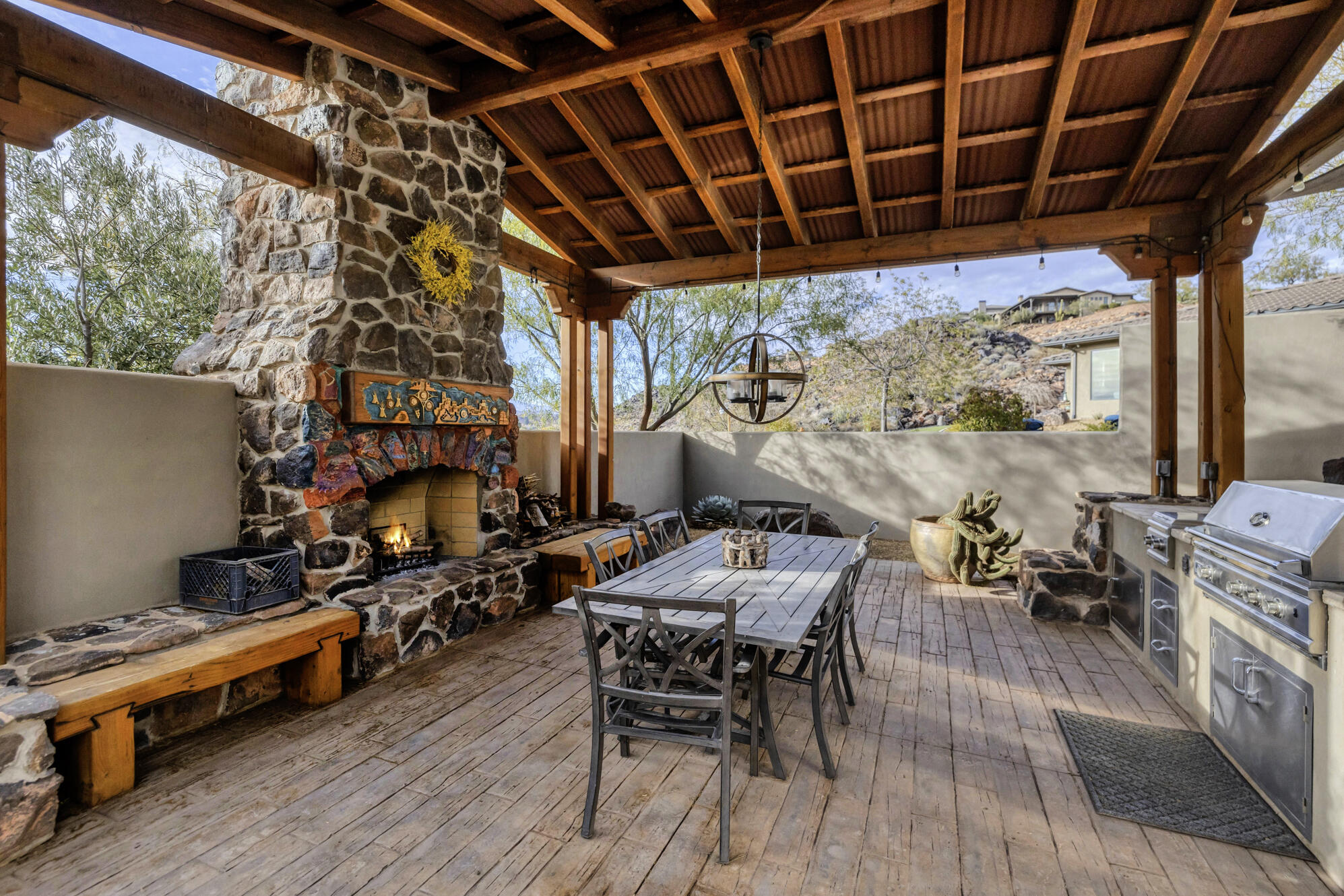 WHISPER RIDGE - Residential