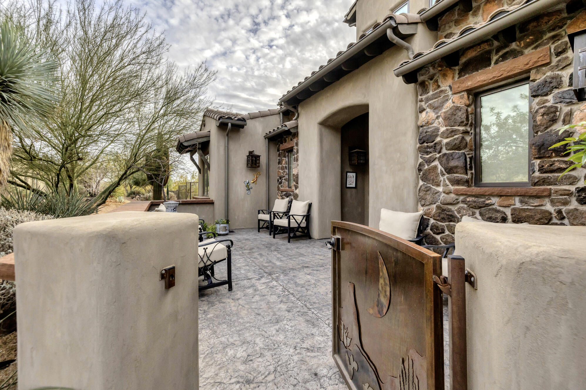 WHISPER RIDGE - Residential