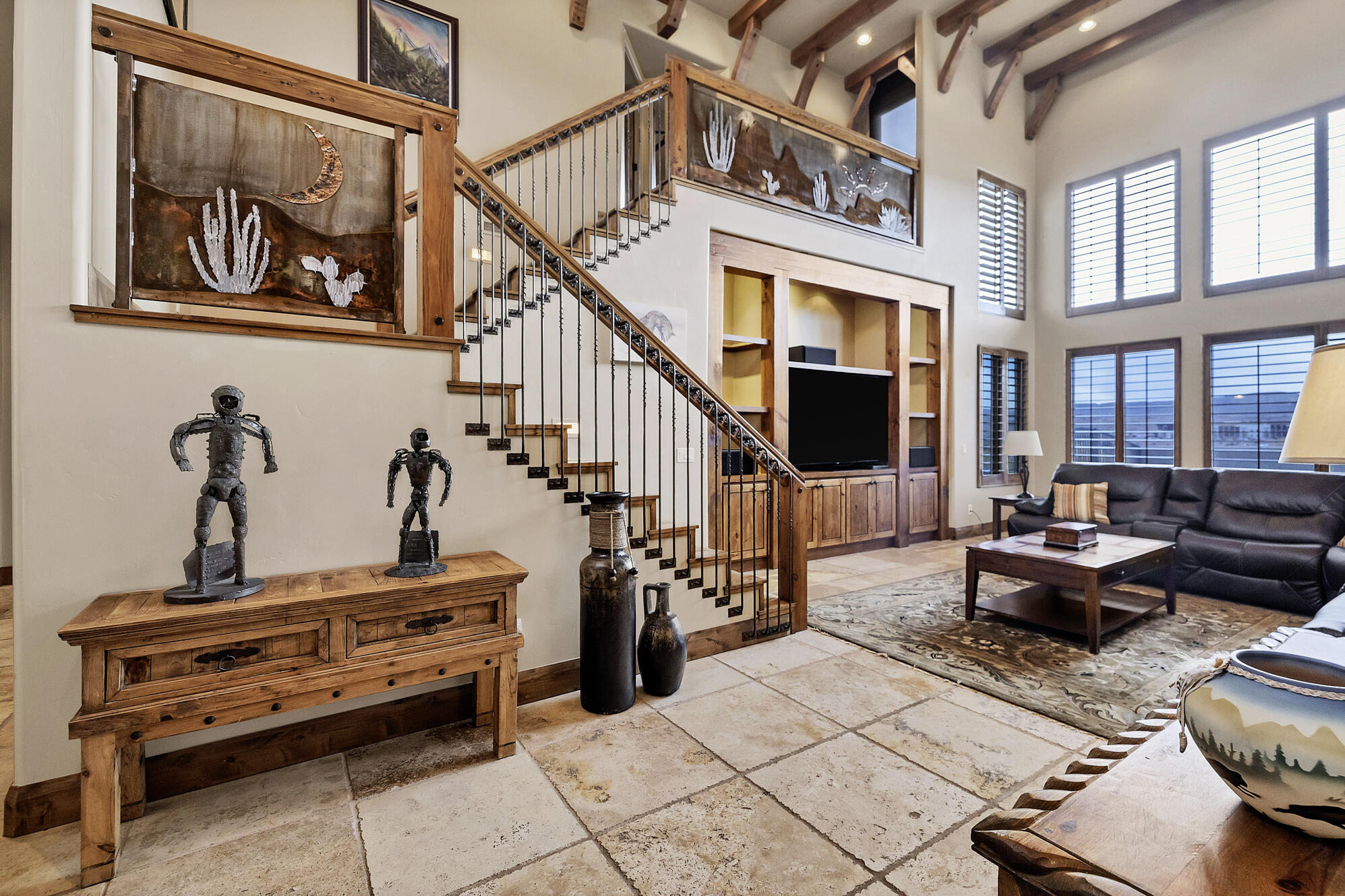 WHISPER RIDGE - Residential