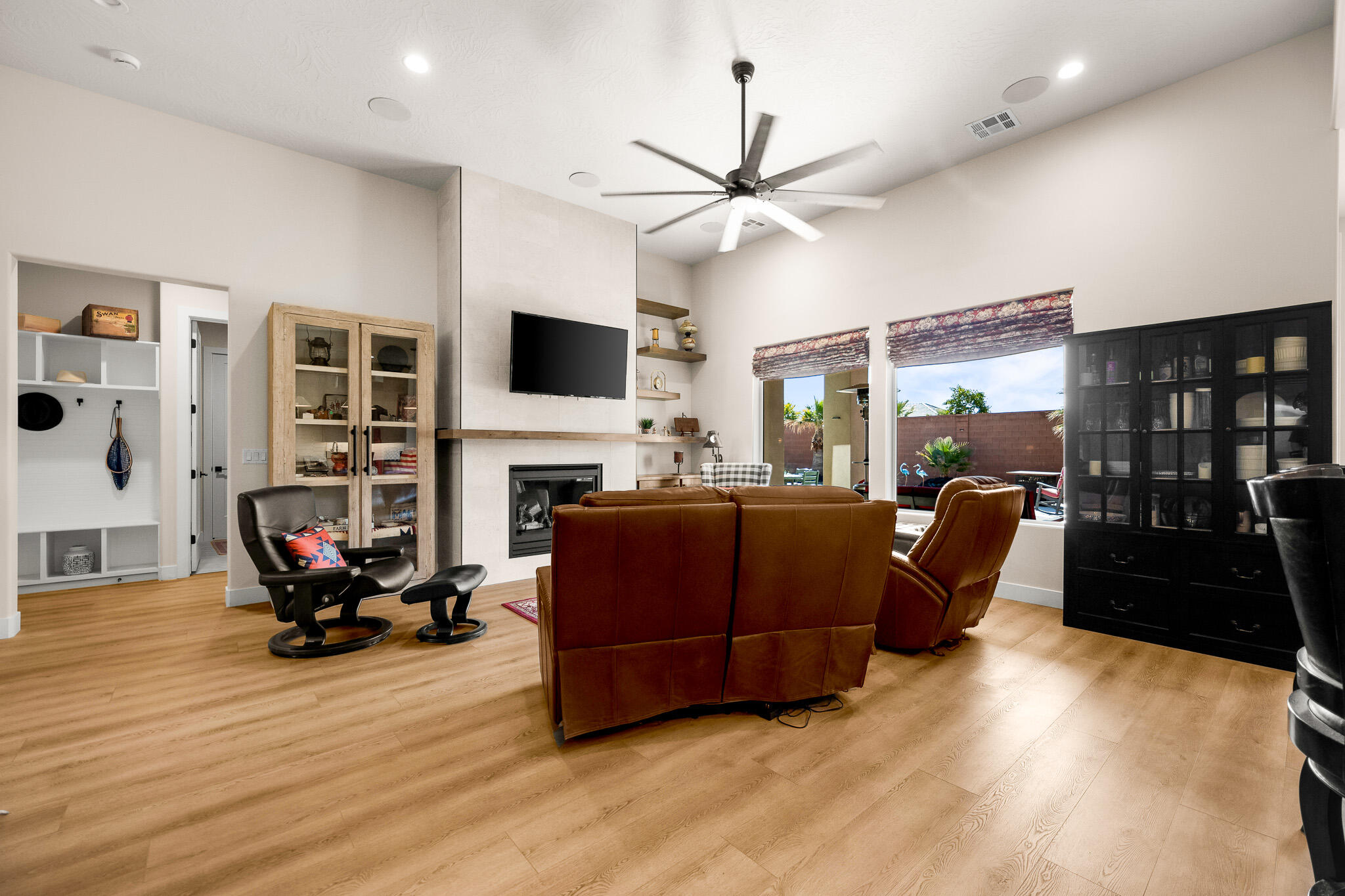 UNITY VILLAGE - Residential