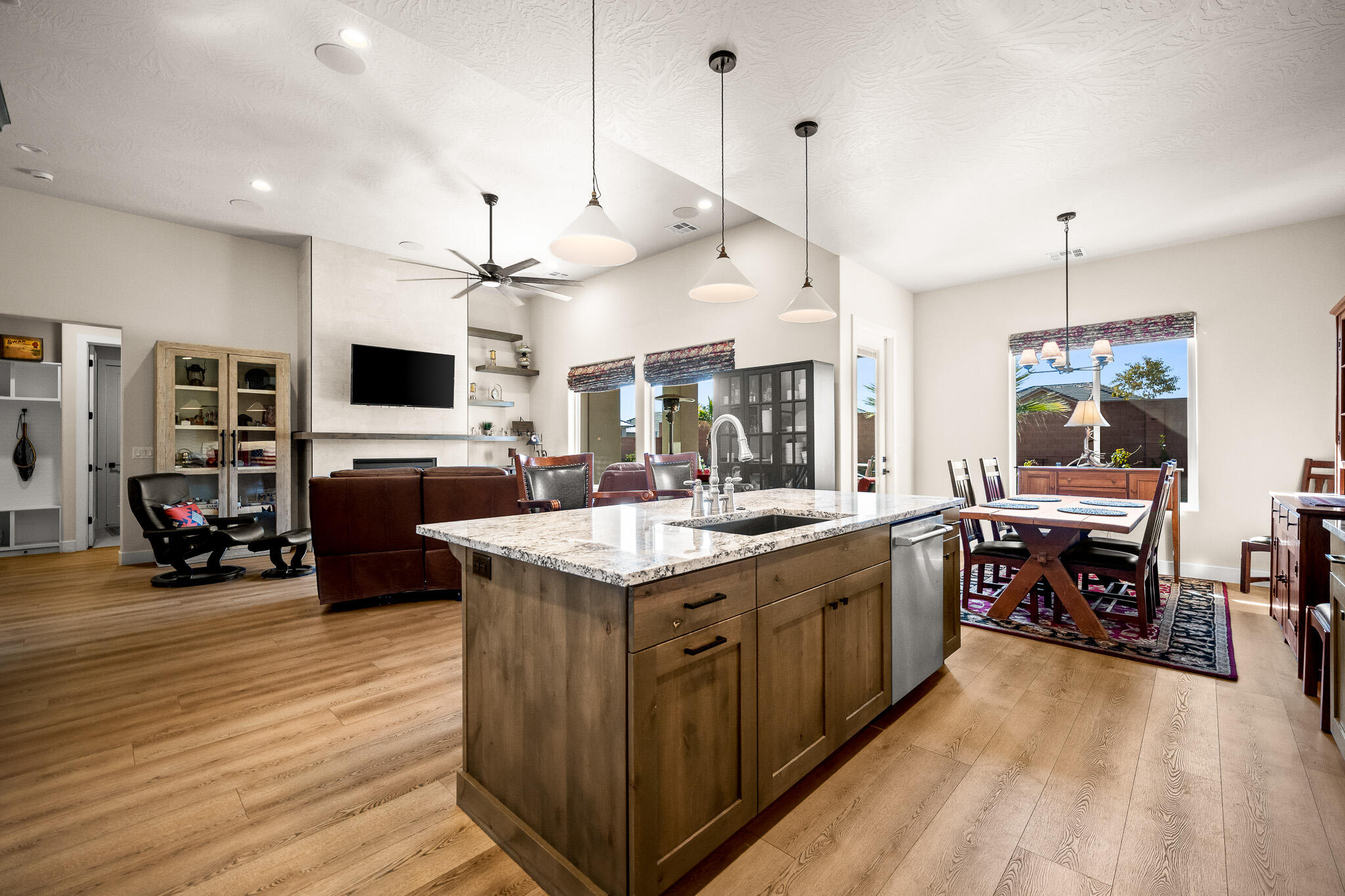 UNITY VILLAGE - Residential