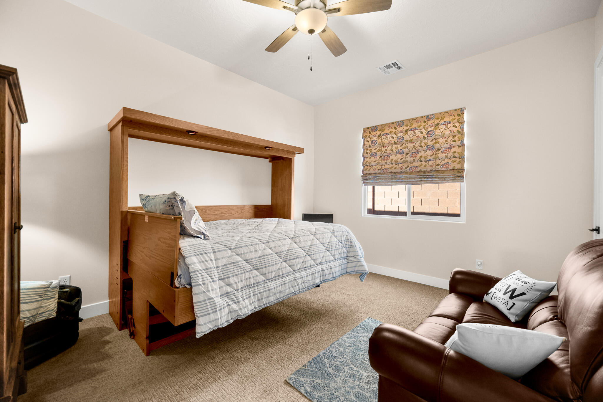 UNITY VILLAGE - Residential