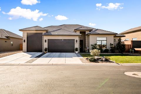 257 W PEACEFUL LN Ivins UT 84738