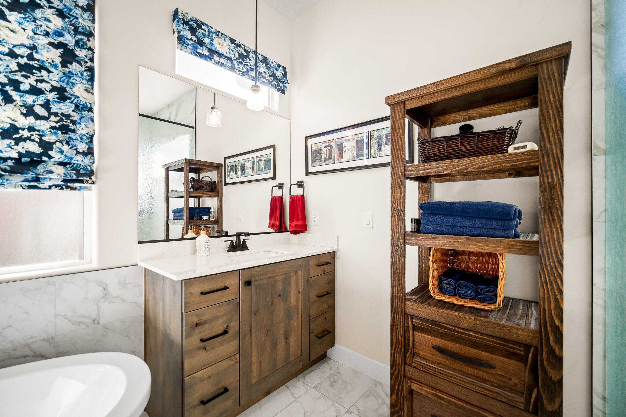 UNITY VILLAGE - Residential