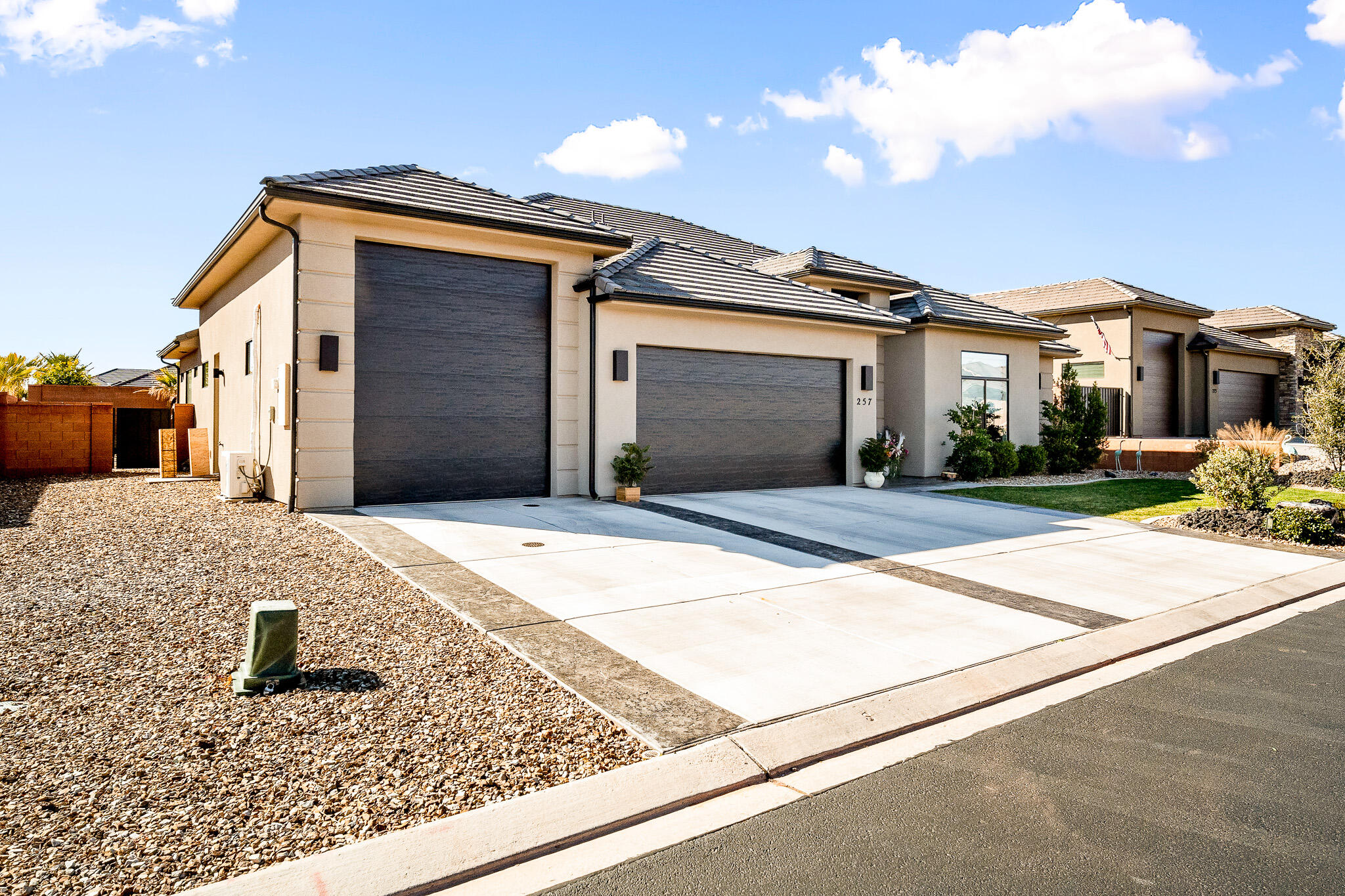 UNITY VILLAGE - Residential