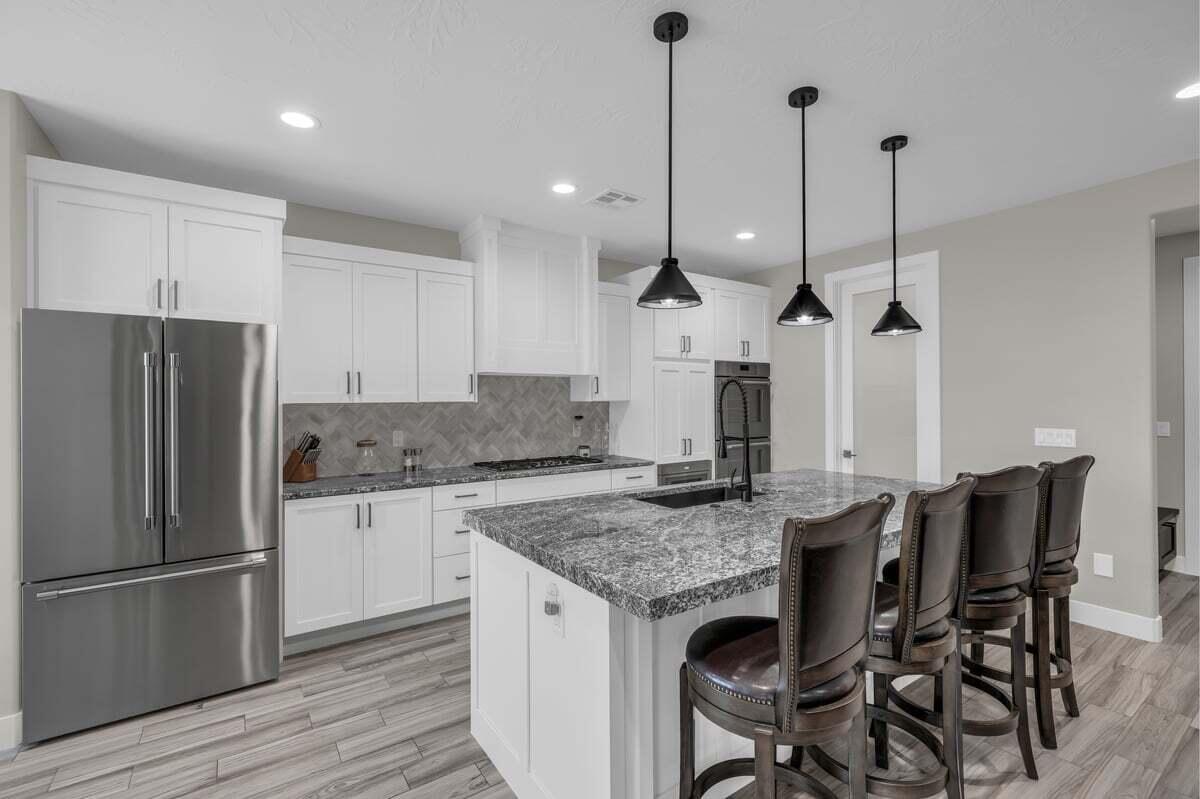 DIXIE SPRINGS - Residential