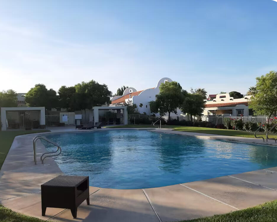 AMIRA AT GREEN VALLEY - Residential