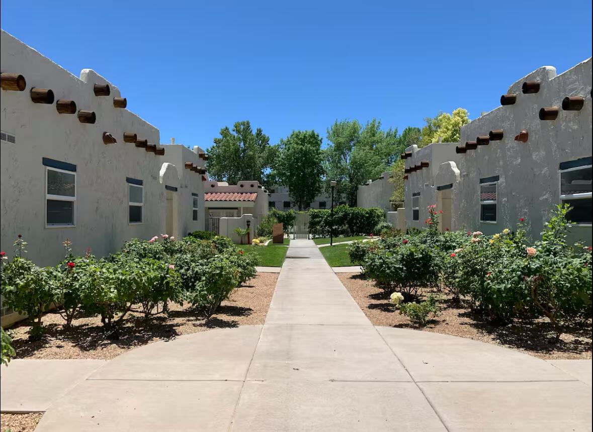 AMIRA AT GREEN VALLEY - Residential