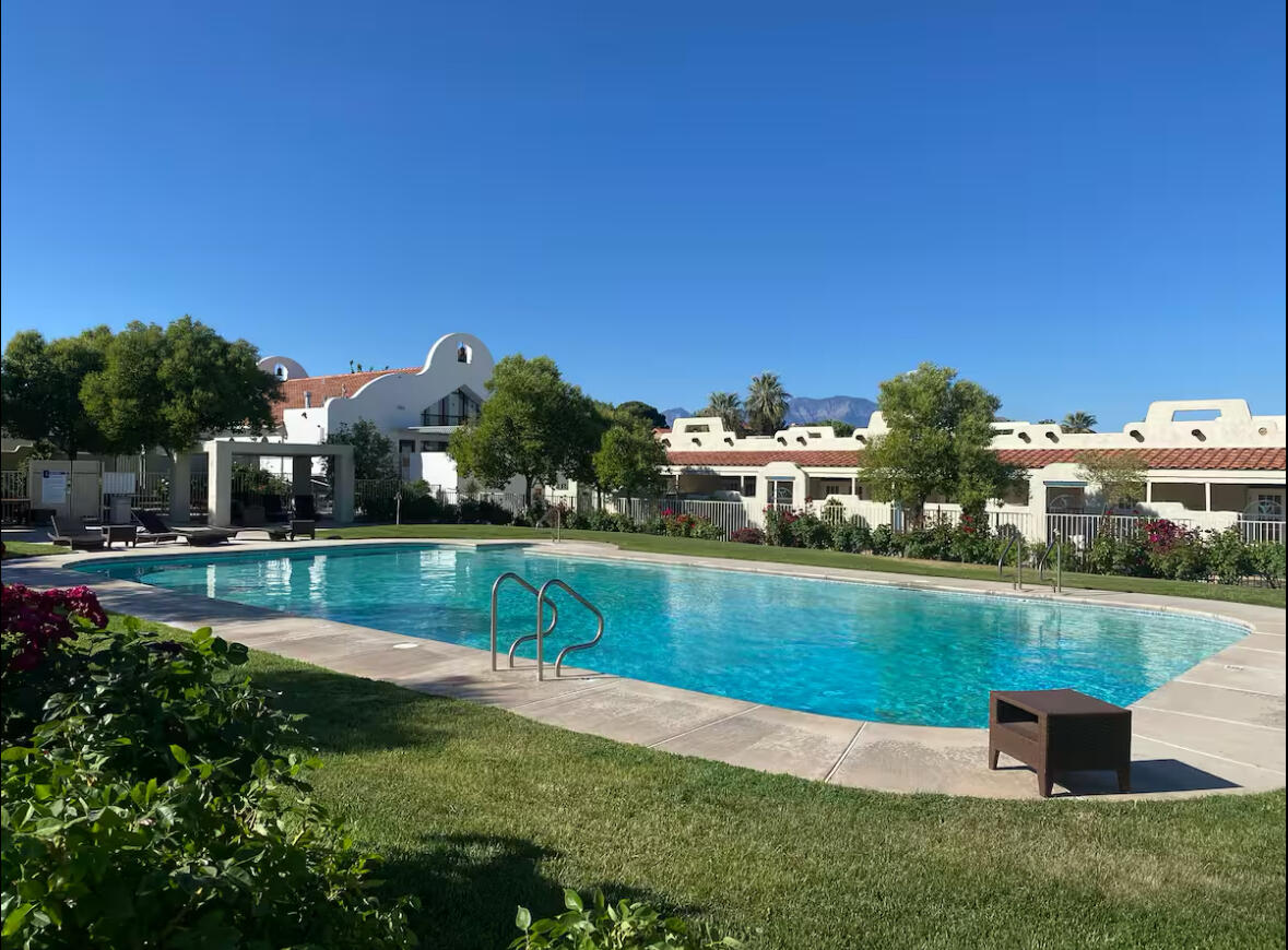 AMIRA AT GREEN VALLEY - Residential