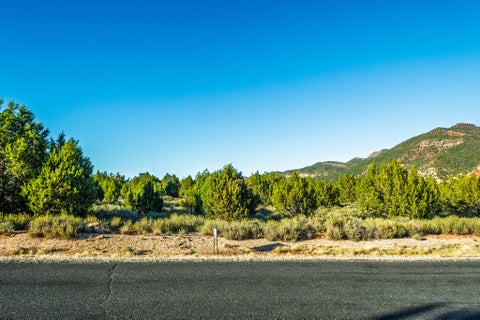 Tiny photo for Lot 325 Escalante Path, New Harmony, UT 84757 (MLS # 26-276846)
