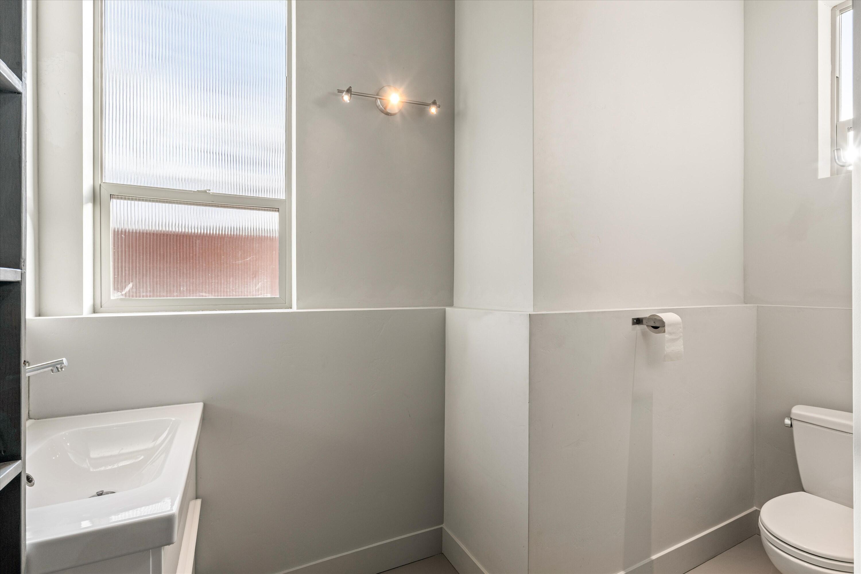 TONAQUINT VALLEY - Residential