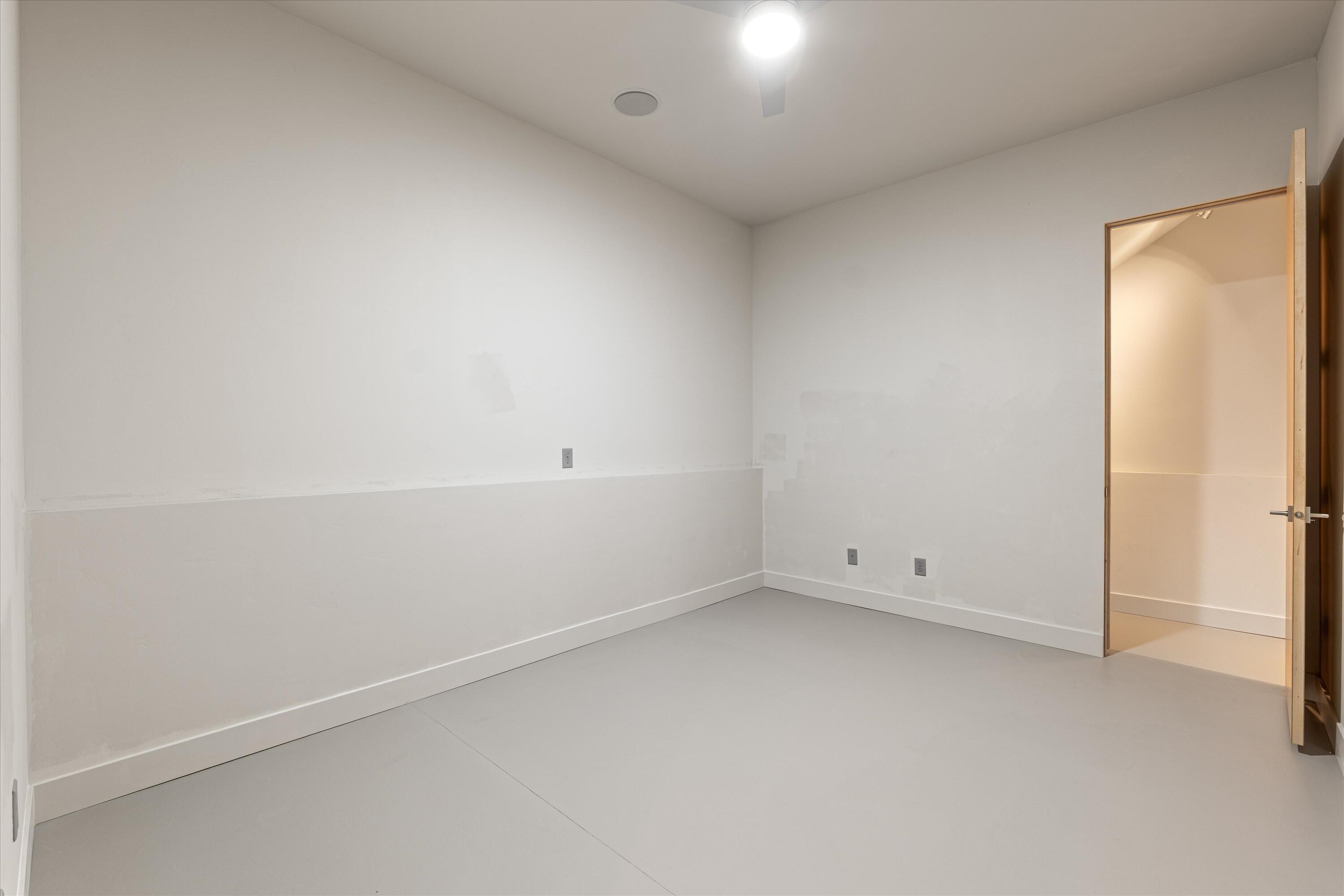 TONAQUINT VALLEY - Residential