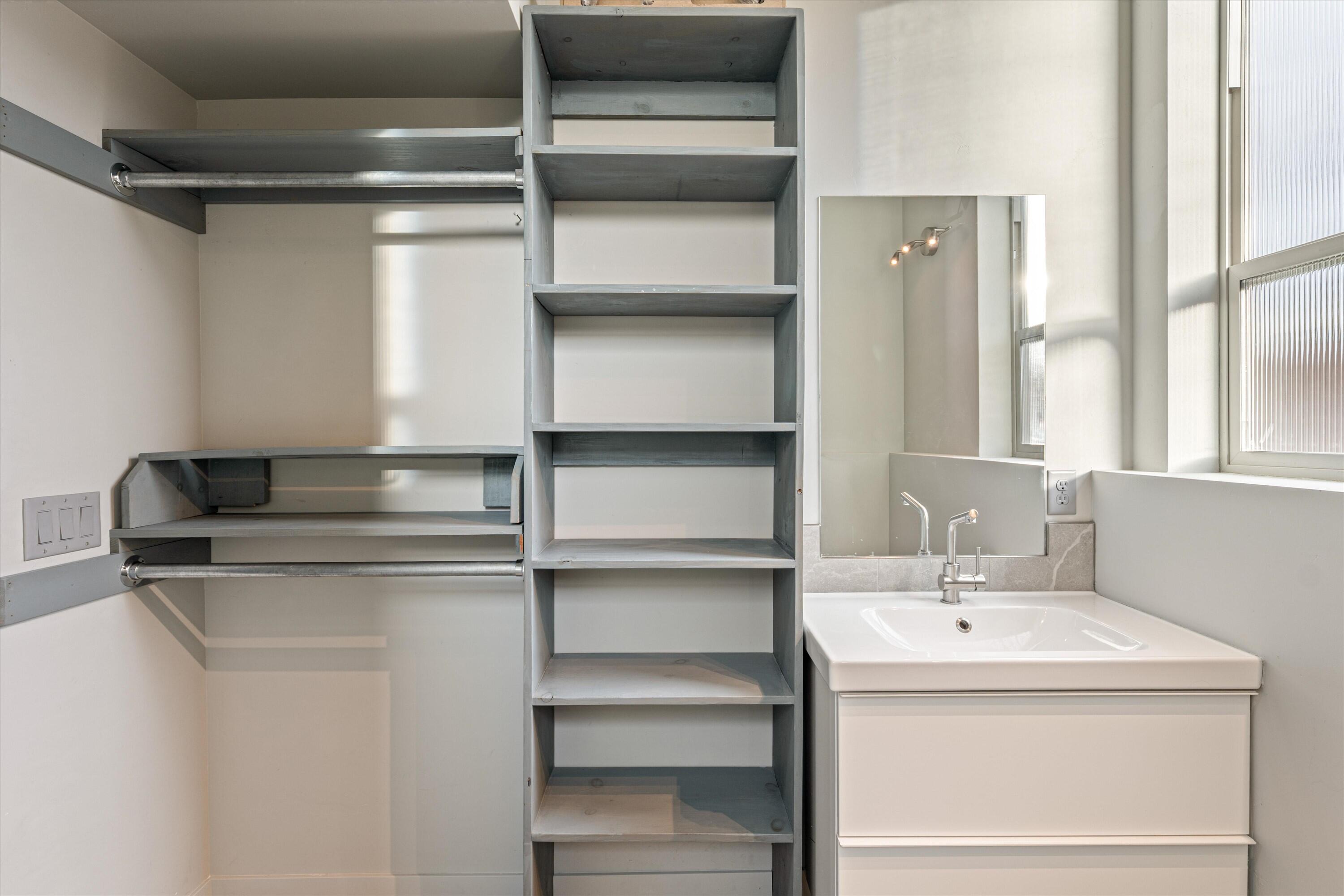 TONAQUINT VALLEY - Residential