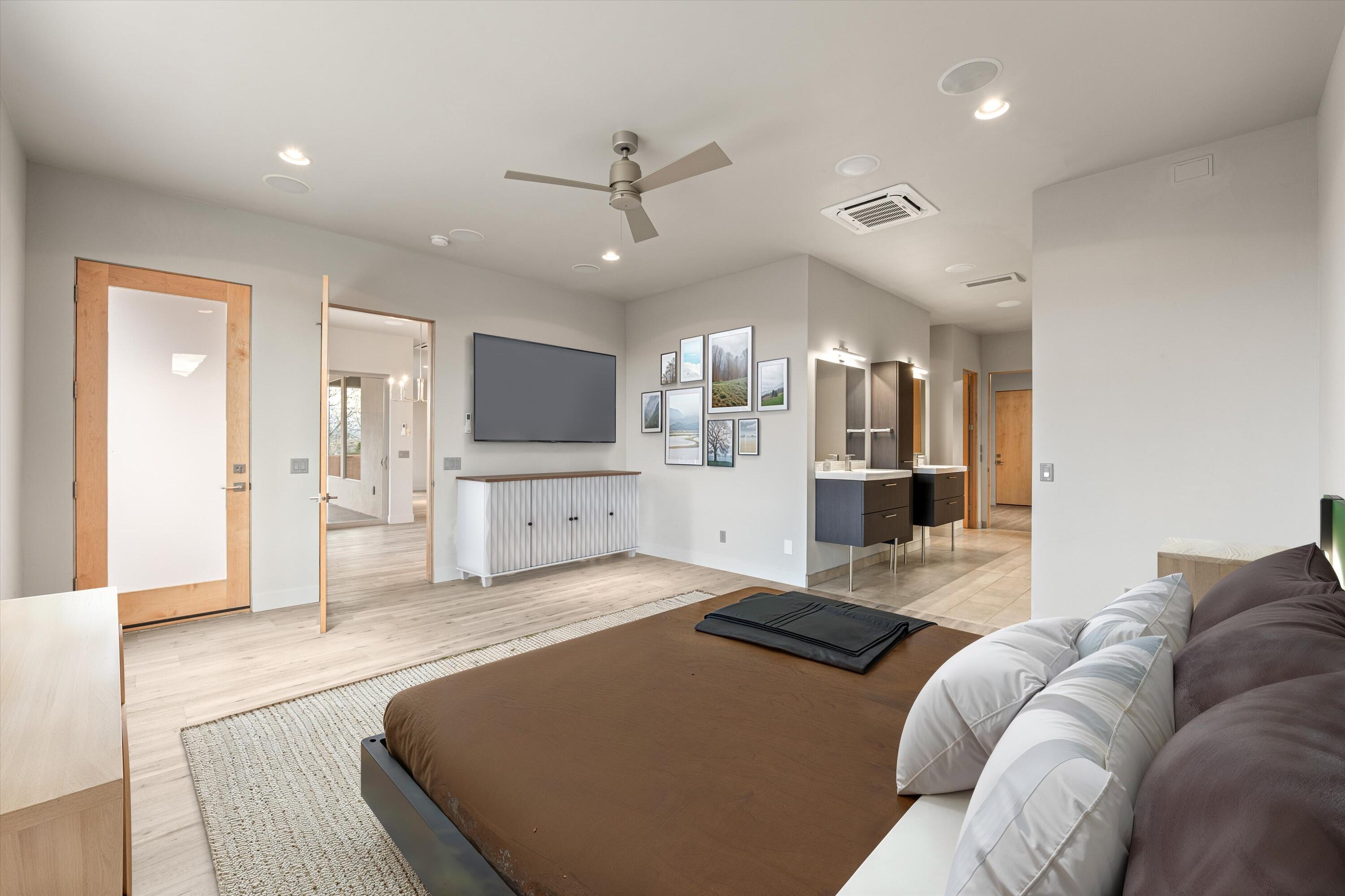 TONAQUINT VALLEY - Residential