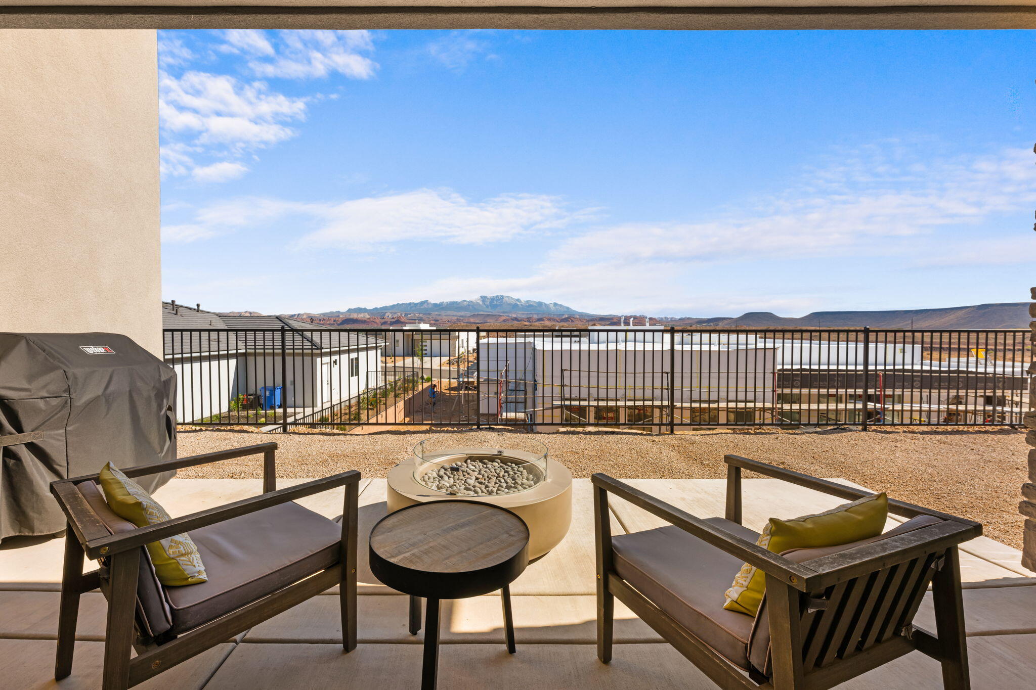 SALARNO HILLS AT DIVARIO - Residential