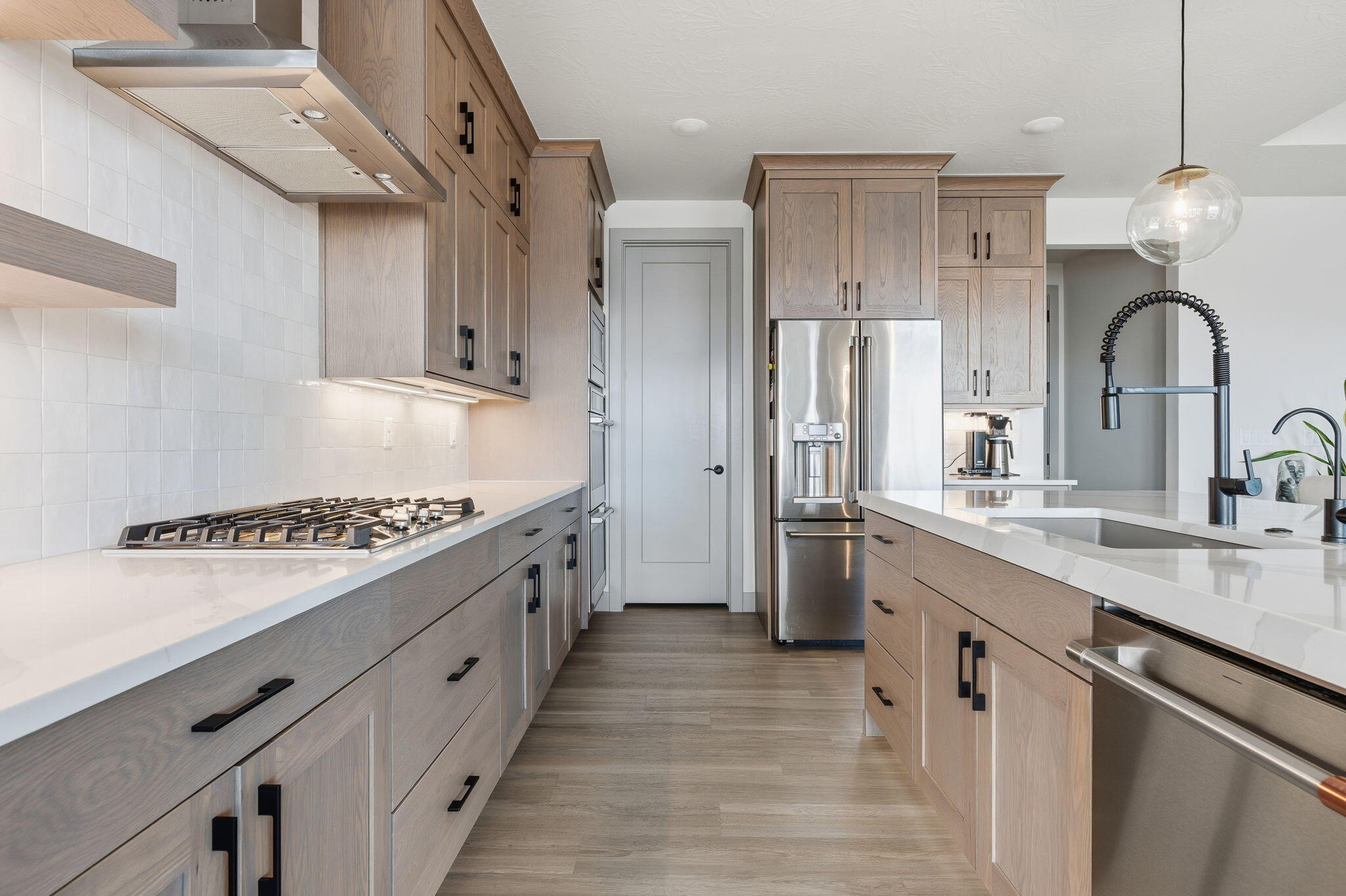 SALARNO HILLS AT DIVARIO - Residential