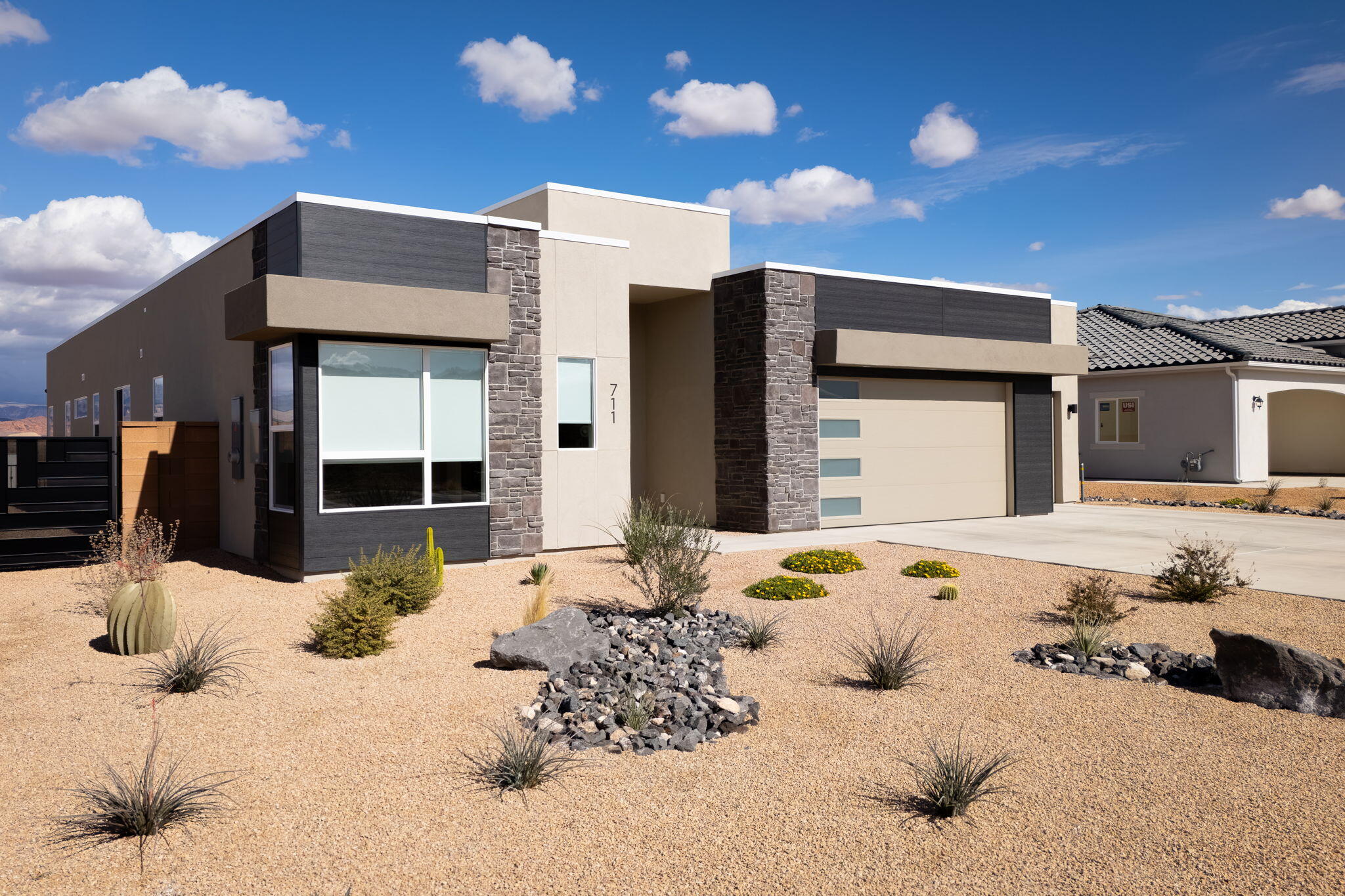 SALARNO HILLS AT DIVARIO - Residential