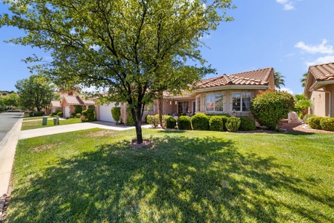 Photo of 1699 W Mathis Park Place 33 #33, Saint George, UT 84770 (MLS # 26-273296)