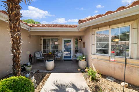 Tiny photo for 1699 W Mathis Park Place 33 #33, Saint George, UT 84770 (MLS # 26-273296)