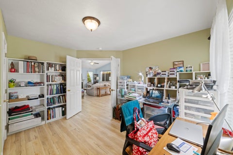Tiny photo for 1699 W Mathis Park Place 33 #33, Saint George, UT 84770 (MLS # 26-273296)
