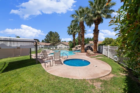 Tiny photo for 1699 W Mathis Park Place 33 #33, Saint George, UT 84770 (MLS # 26-273296)