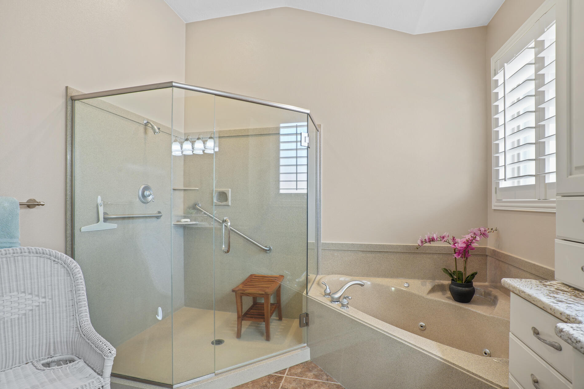 COVENTRY LANE TOWNHOMES - Residential