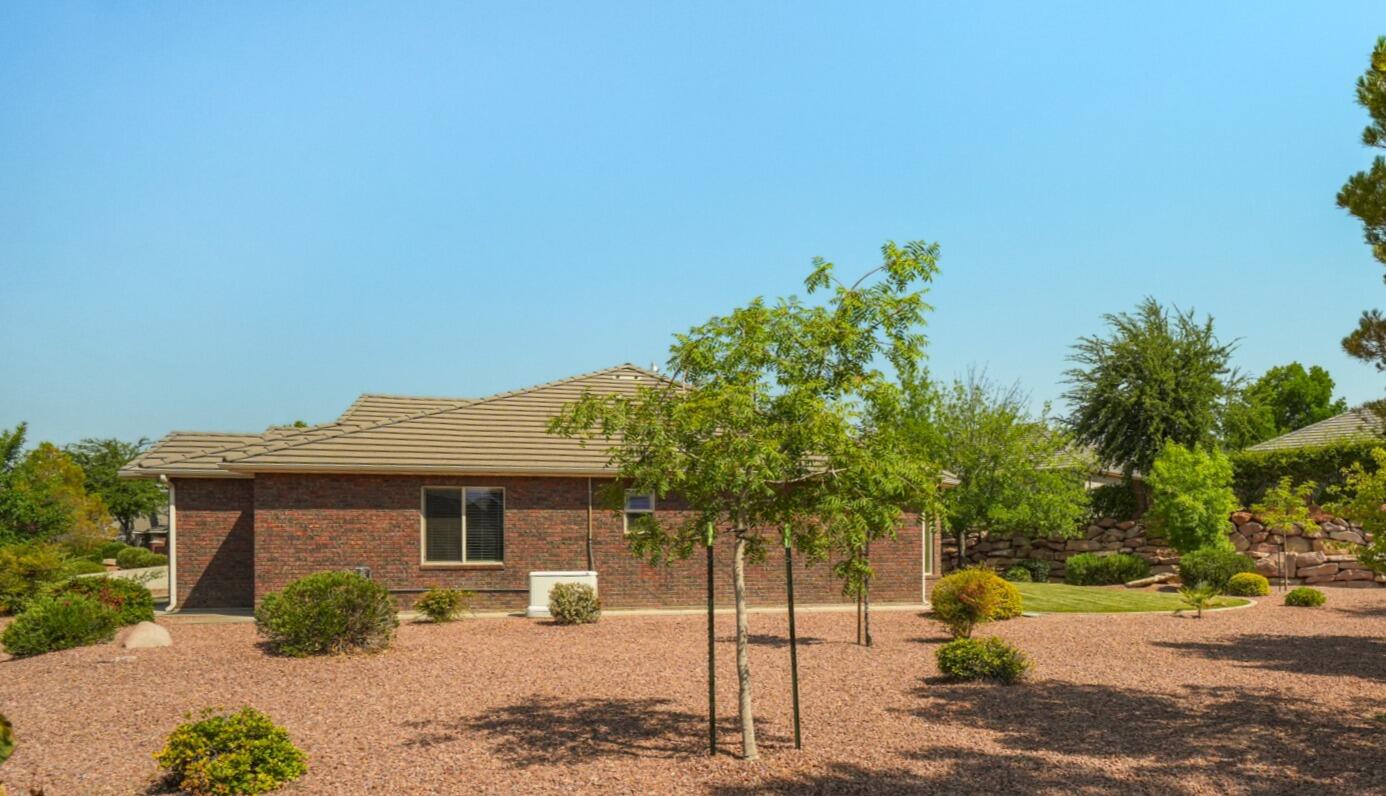 COVENTRY LANE TOWNHOMES - Residential