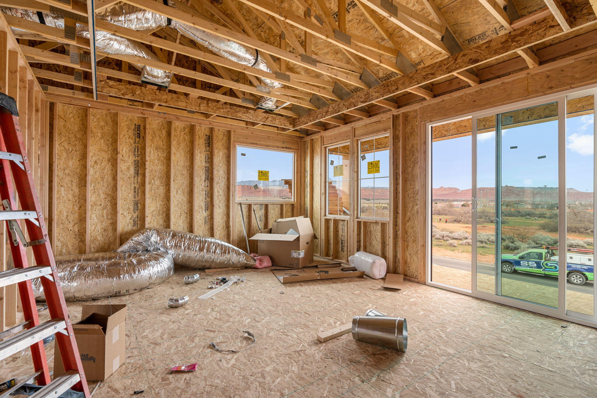 PIONEER POINTE - Residential