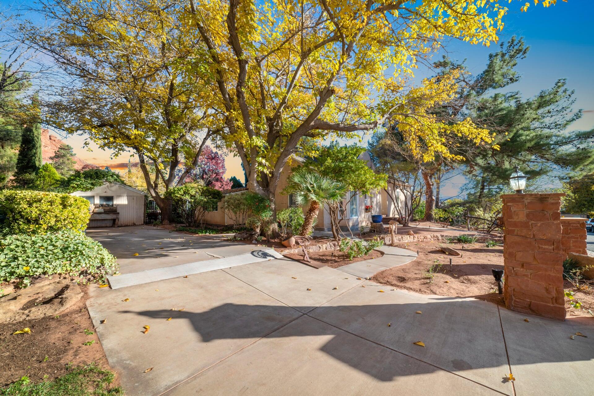 ST GEORGE TOWNSITE - Residential