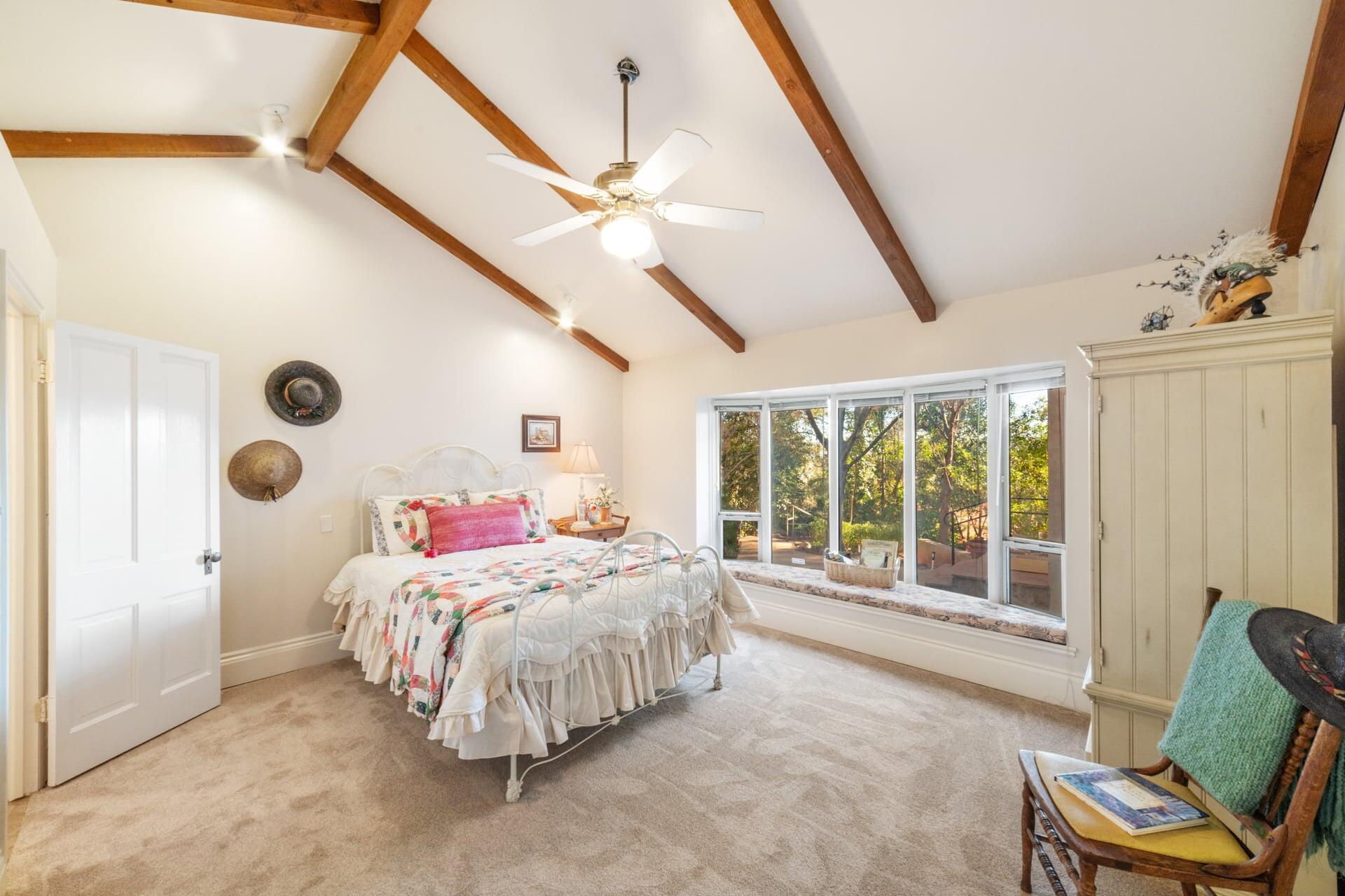 ST GEORGE TOWNSITE - Residential