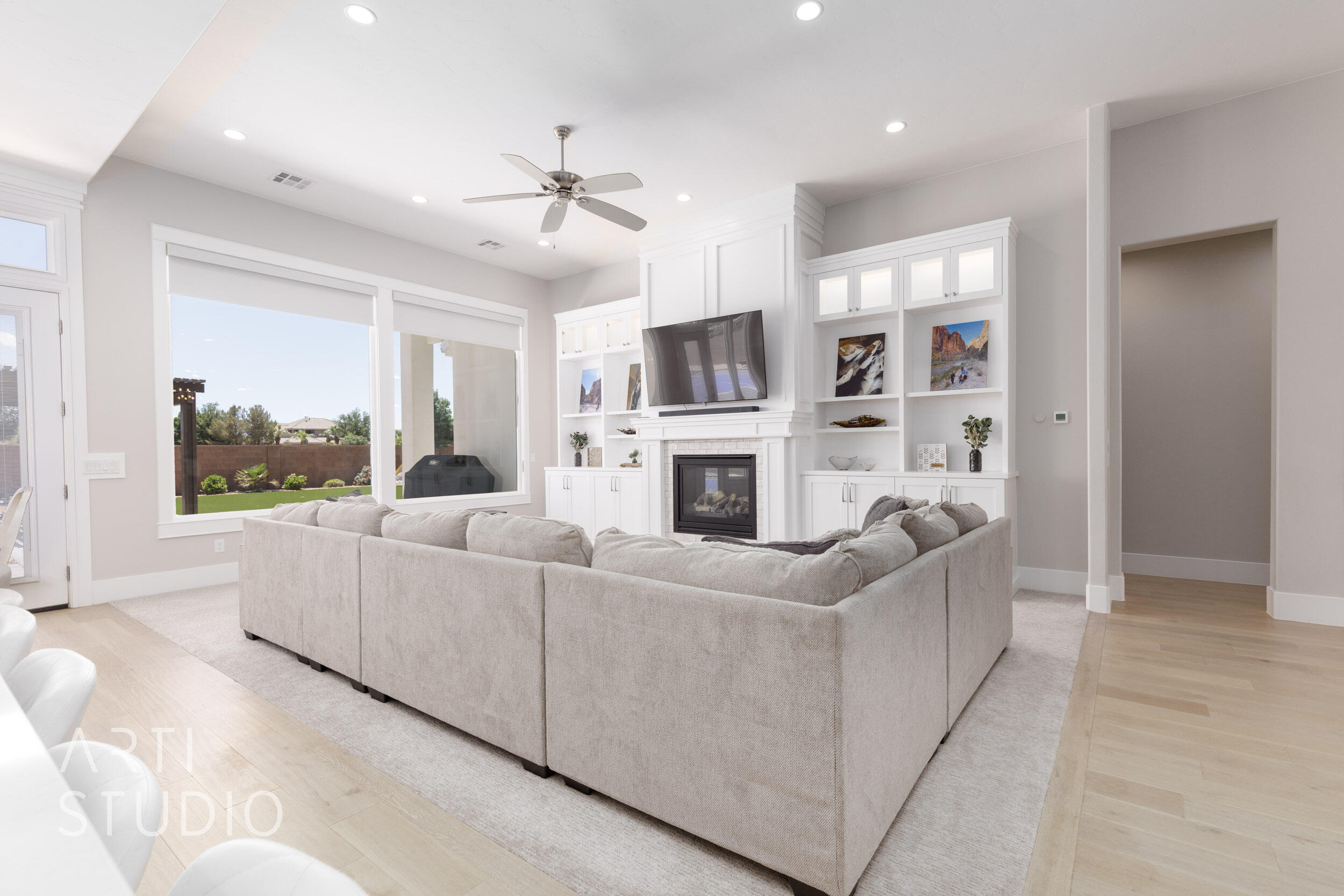 COBBLESTONE FIELDS (W) - Residential