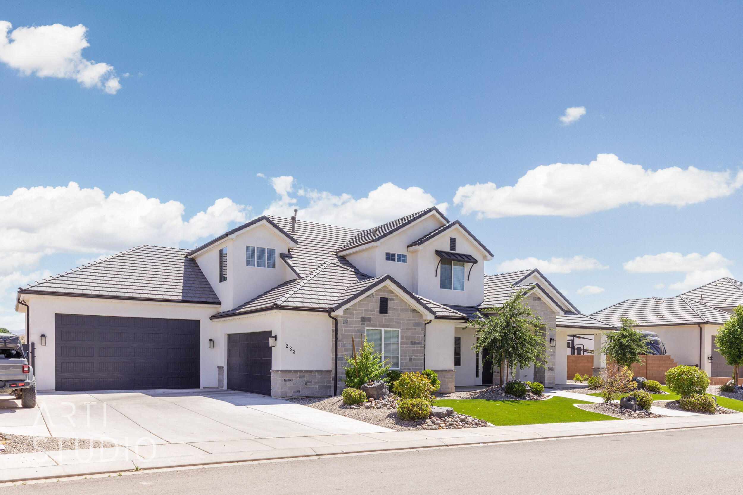 COBBLESTONE FIELDS (W) - Residential