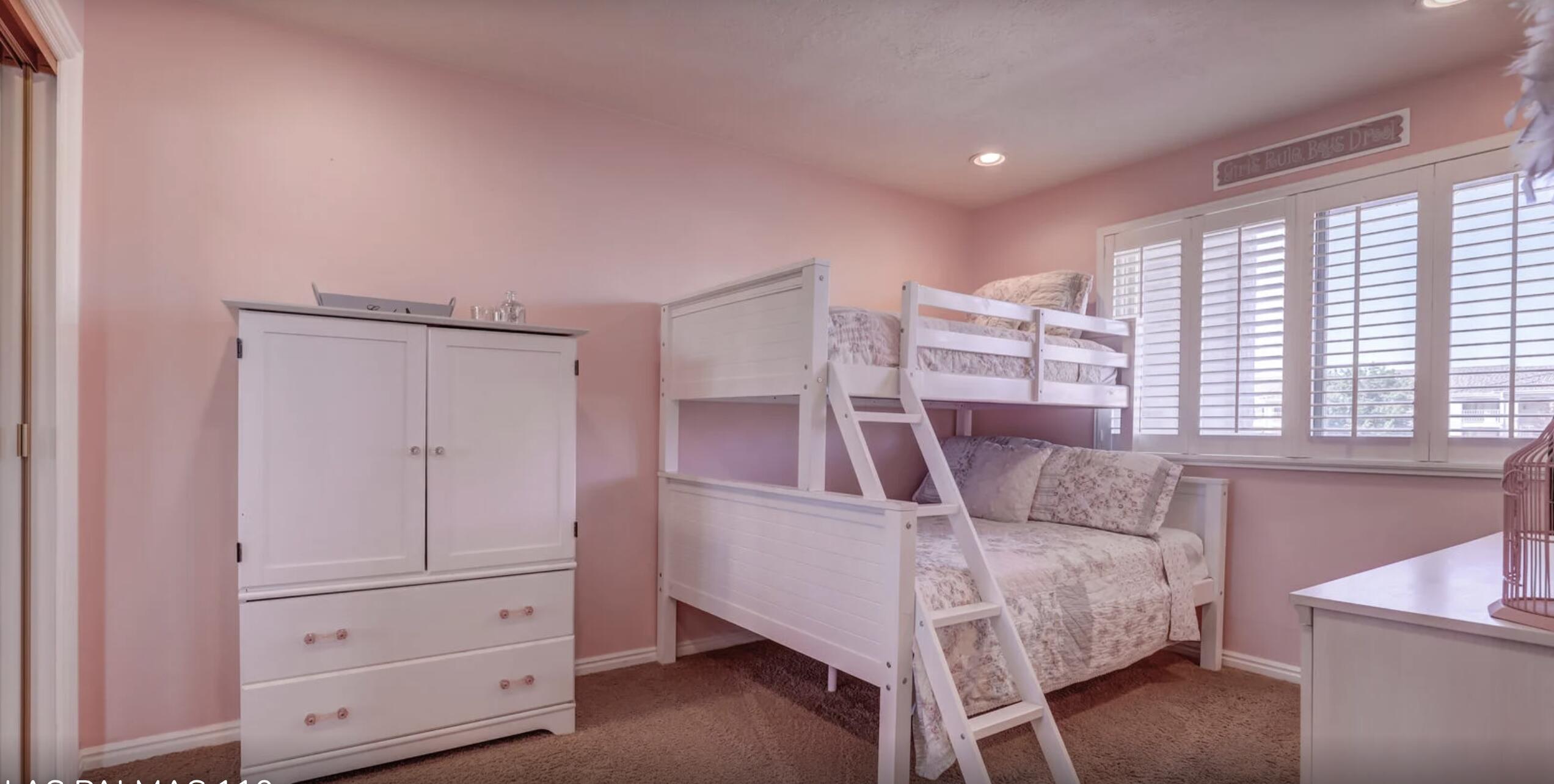 LAS PALMAS RESORT CONDOS - Residential