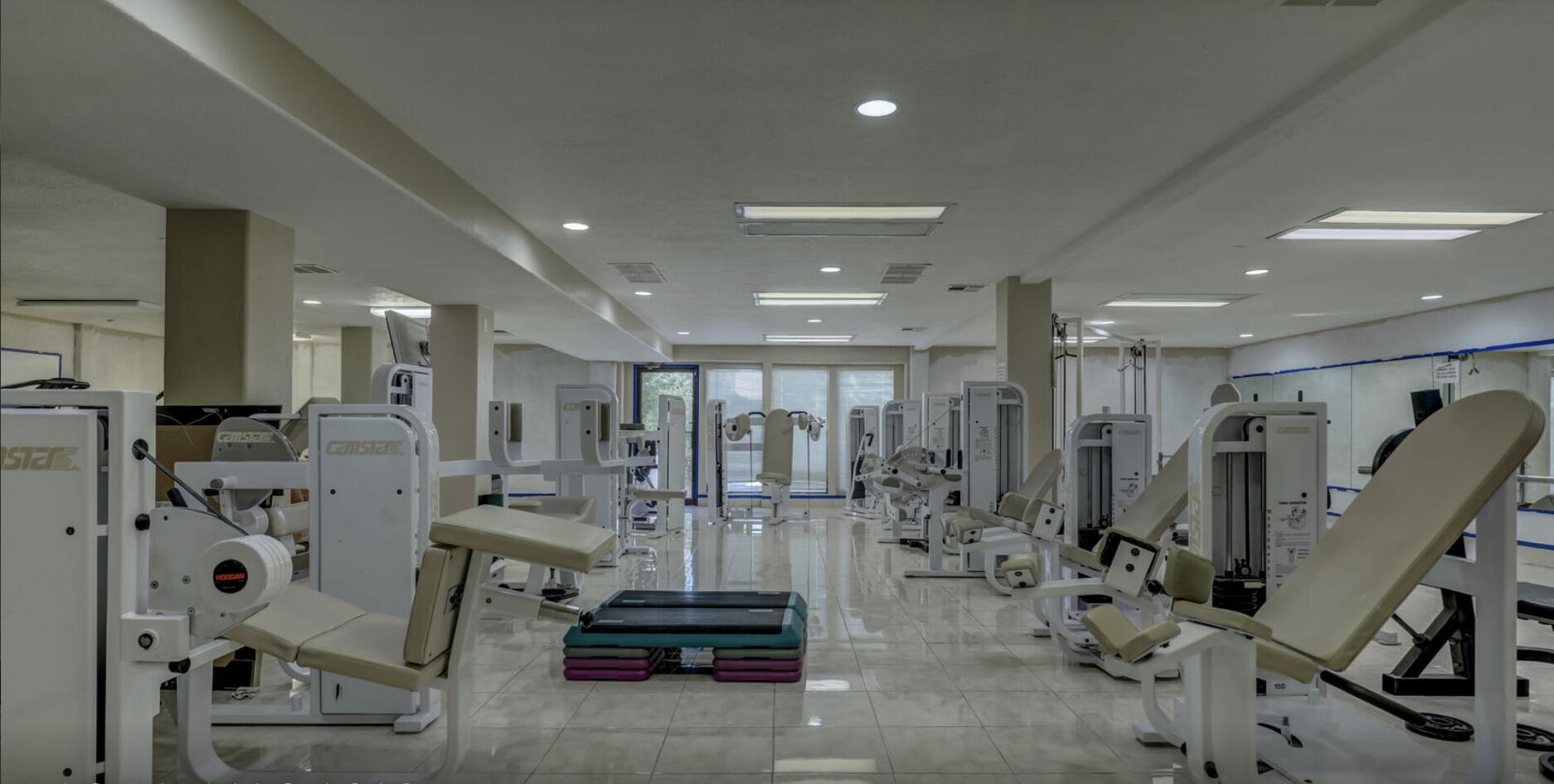 LAS PALMAS RESORT CONDOS - Residential