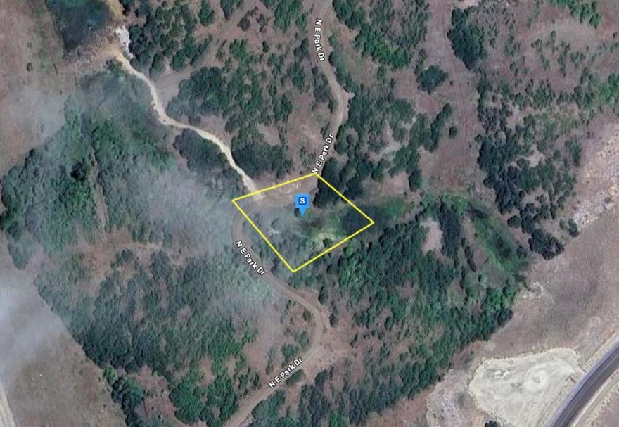 0.54-acre lot offering a prime location with unparalleled views and exceptional investment potential. Just minutes from Jordanelle Reservoir, the Deer Valley Jordanelle Express Gondola, and the future Mayflower Resort, this property provides easy access to world-class recreation. Both Heber City and Park City are less than 10 minutes away, while Salt Lake International Airport is only about 45 minutes from the lot. Perfectly positioned as a future dream home site at a fraction of the cost of developed lots nearby, this property combines convenience, scenic beauty, and long-term value.