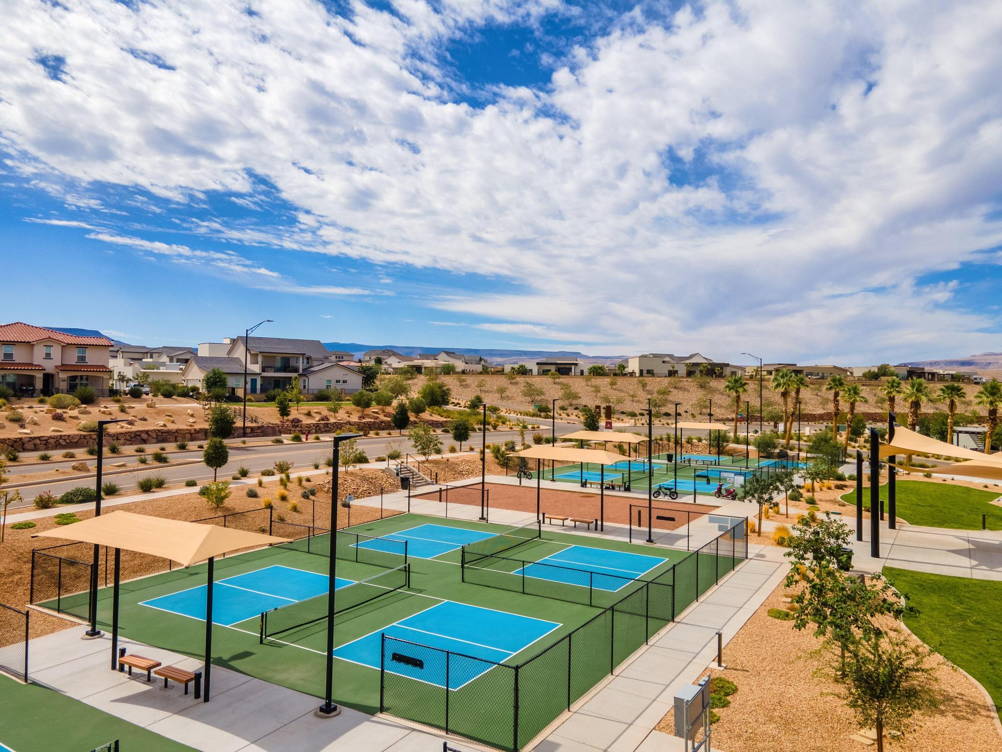 AUBURN HILLS - Residential