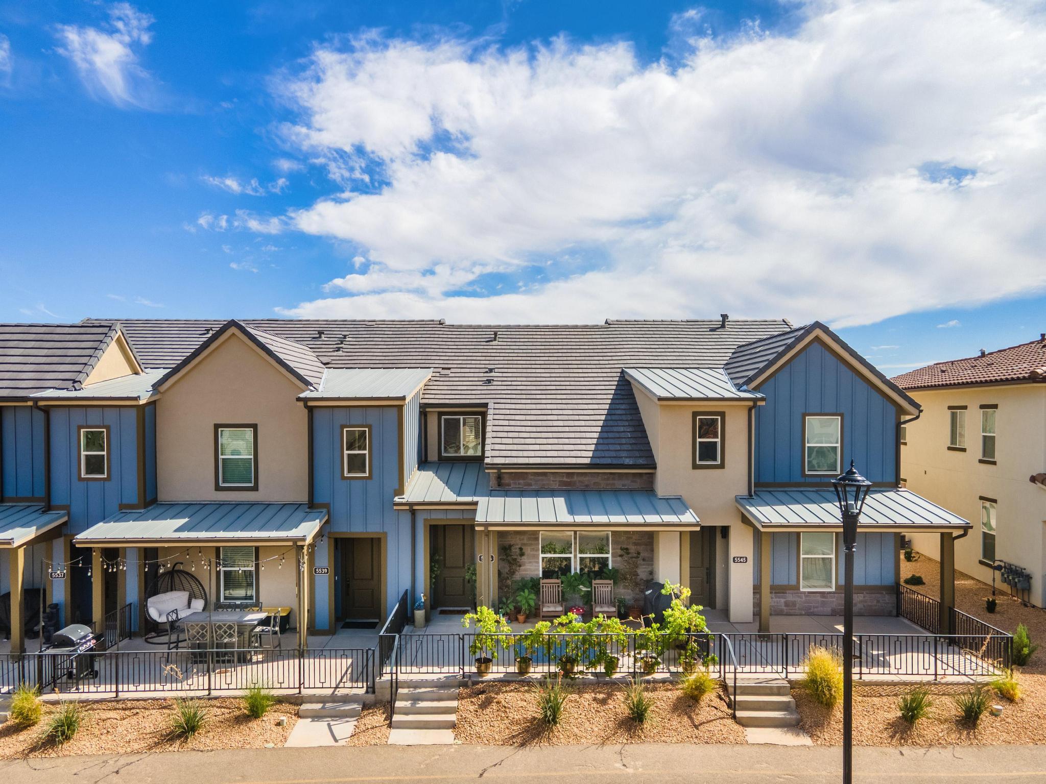 AUBURN HILLS - Residential