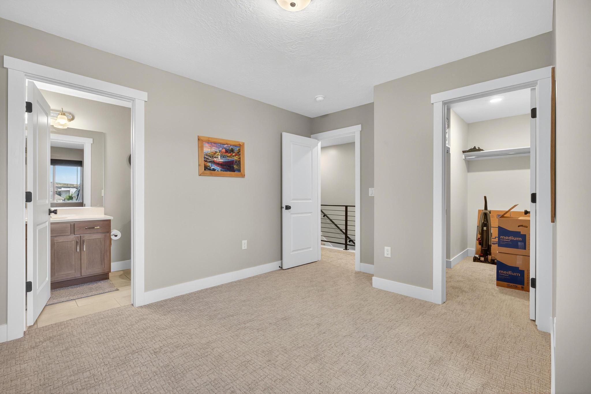 AUBURN HILLS - Residential