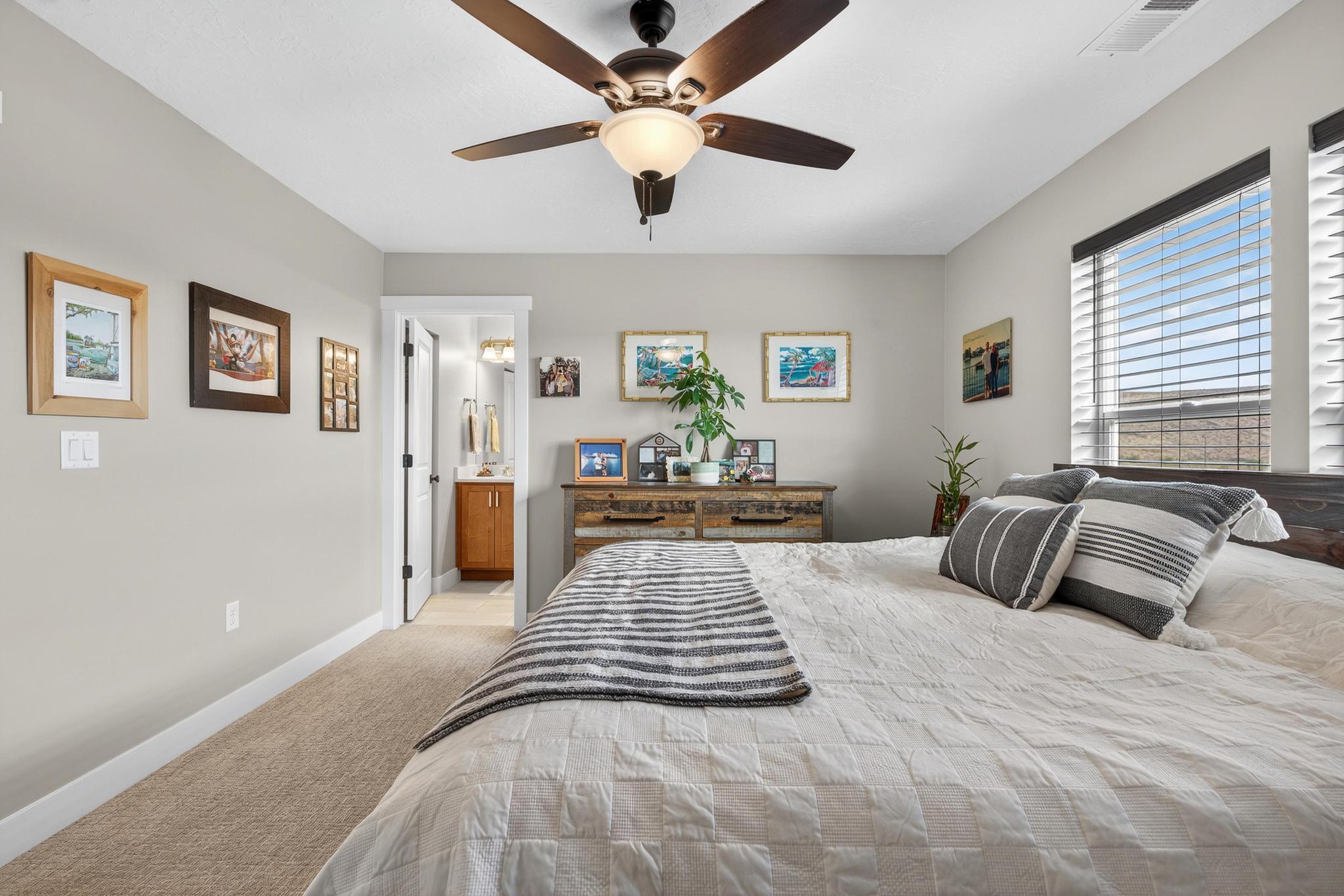 AUBURN HILLS - Residential