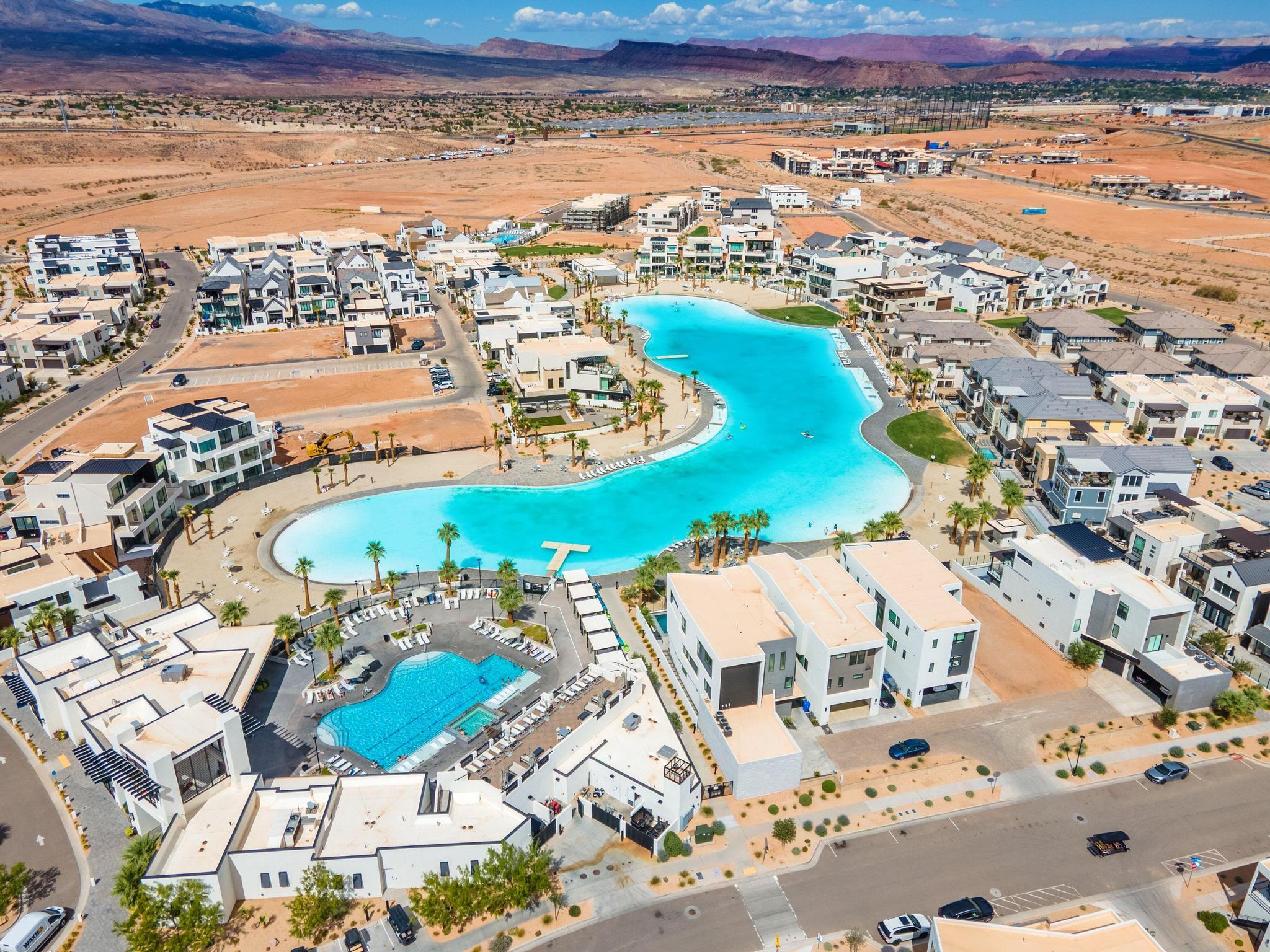 AUBURN HILLS - Residential