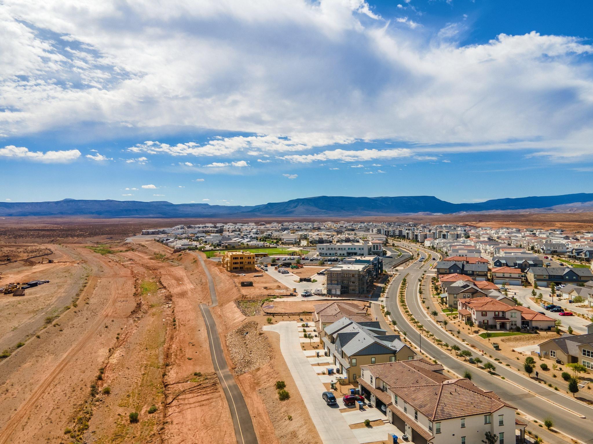 AUBURN HILLS - Residential