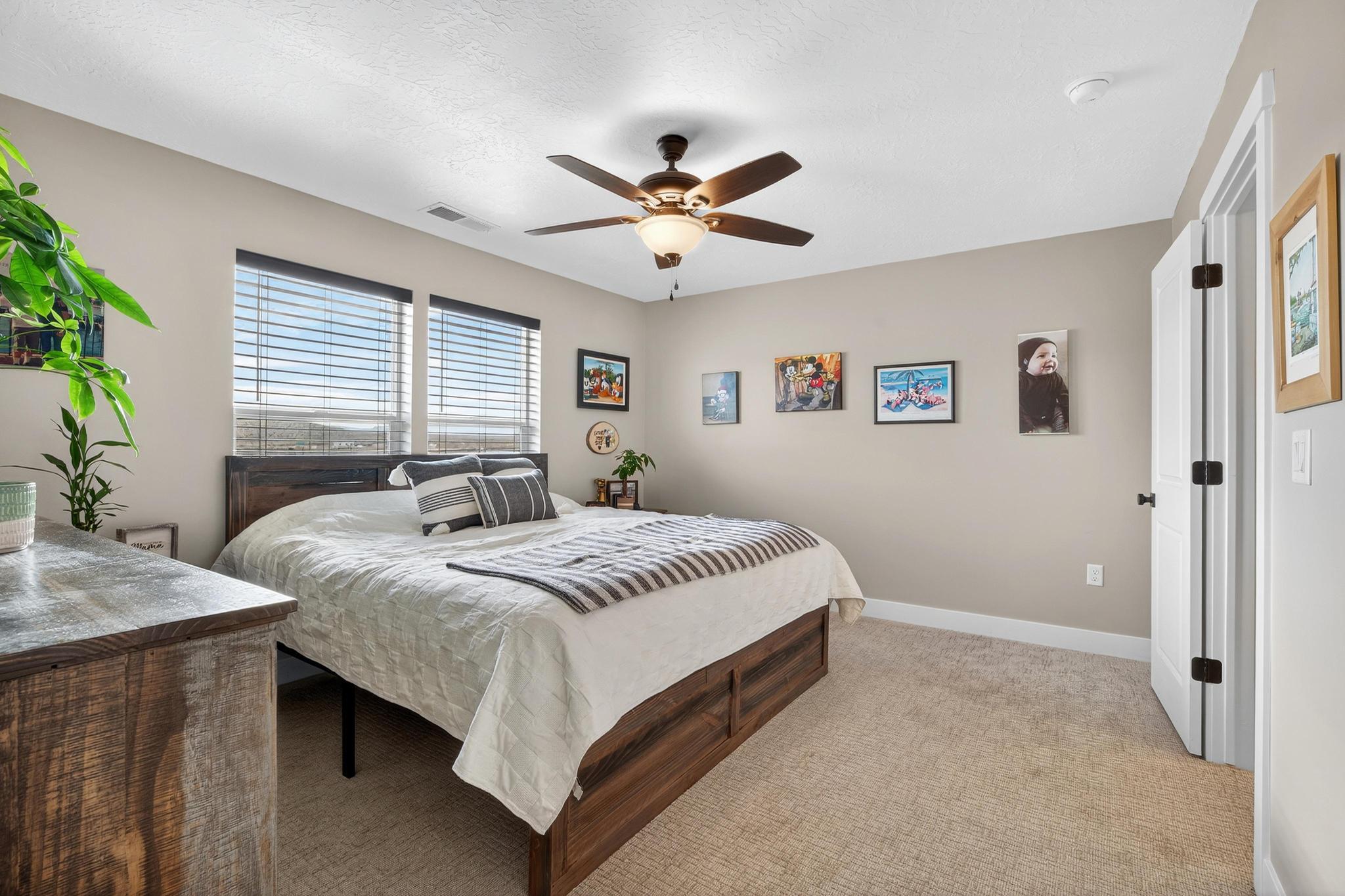 AUBURN HILLS - Residential