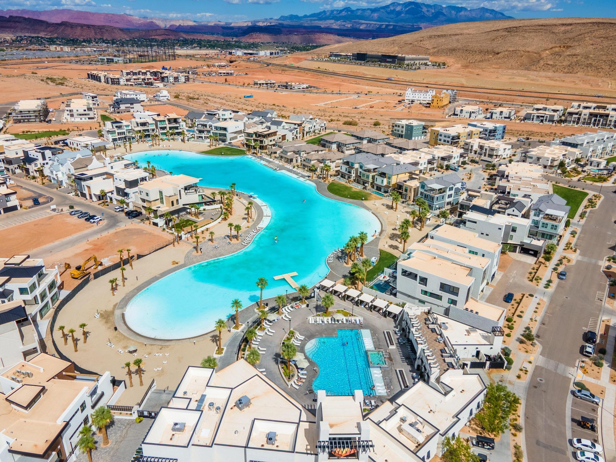 AUBURN HILLS - Residential