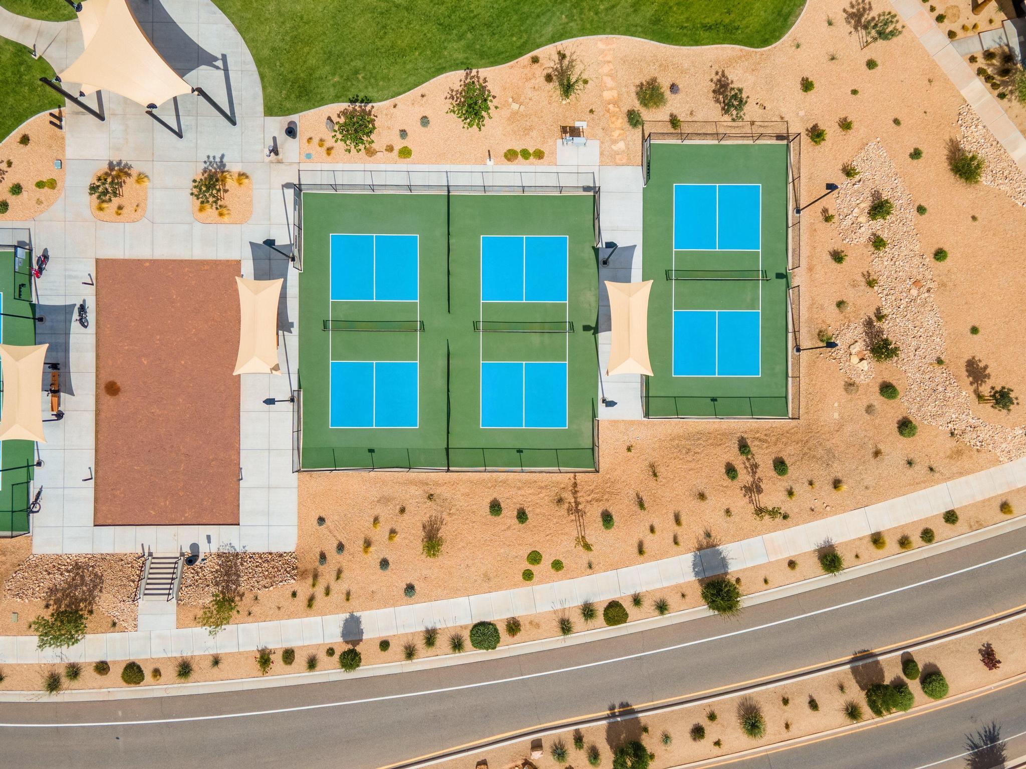 AUBURN HILLS - Residential