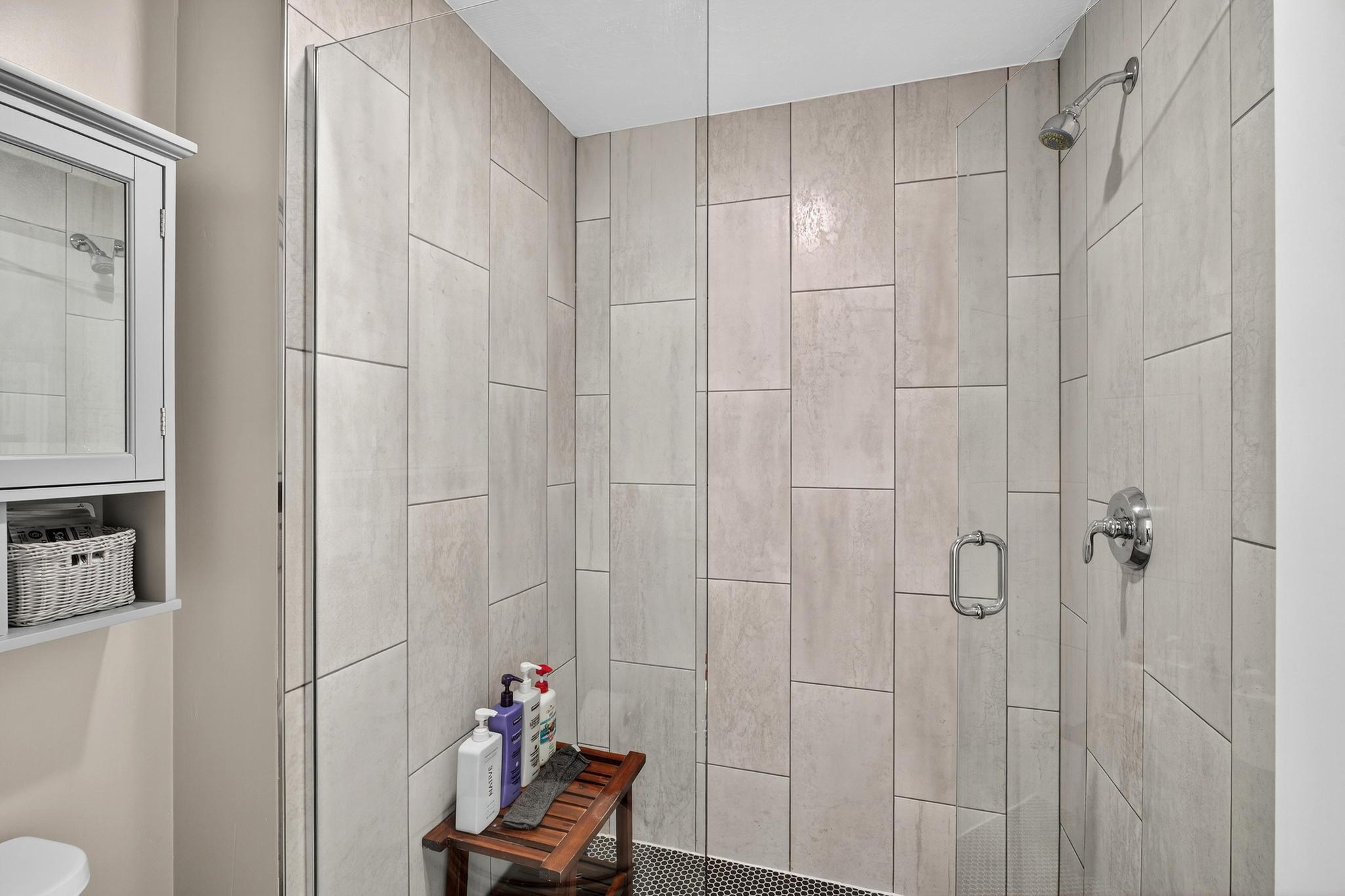 AUBURN HILLS - Residential