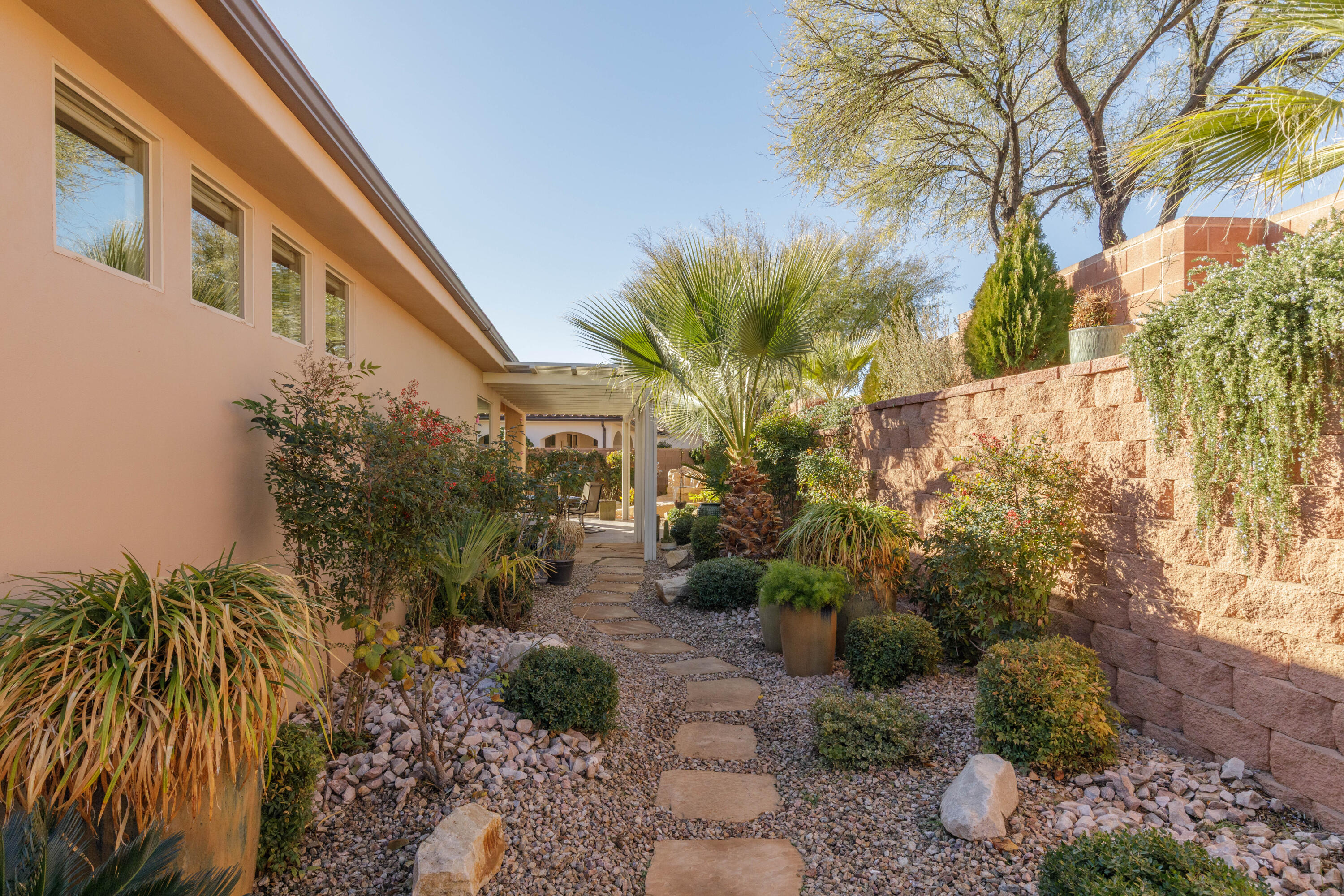 SILVERSTONE AT GREEN SPRINGS - Residential