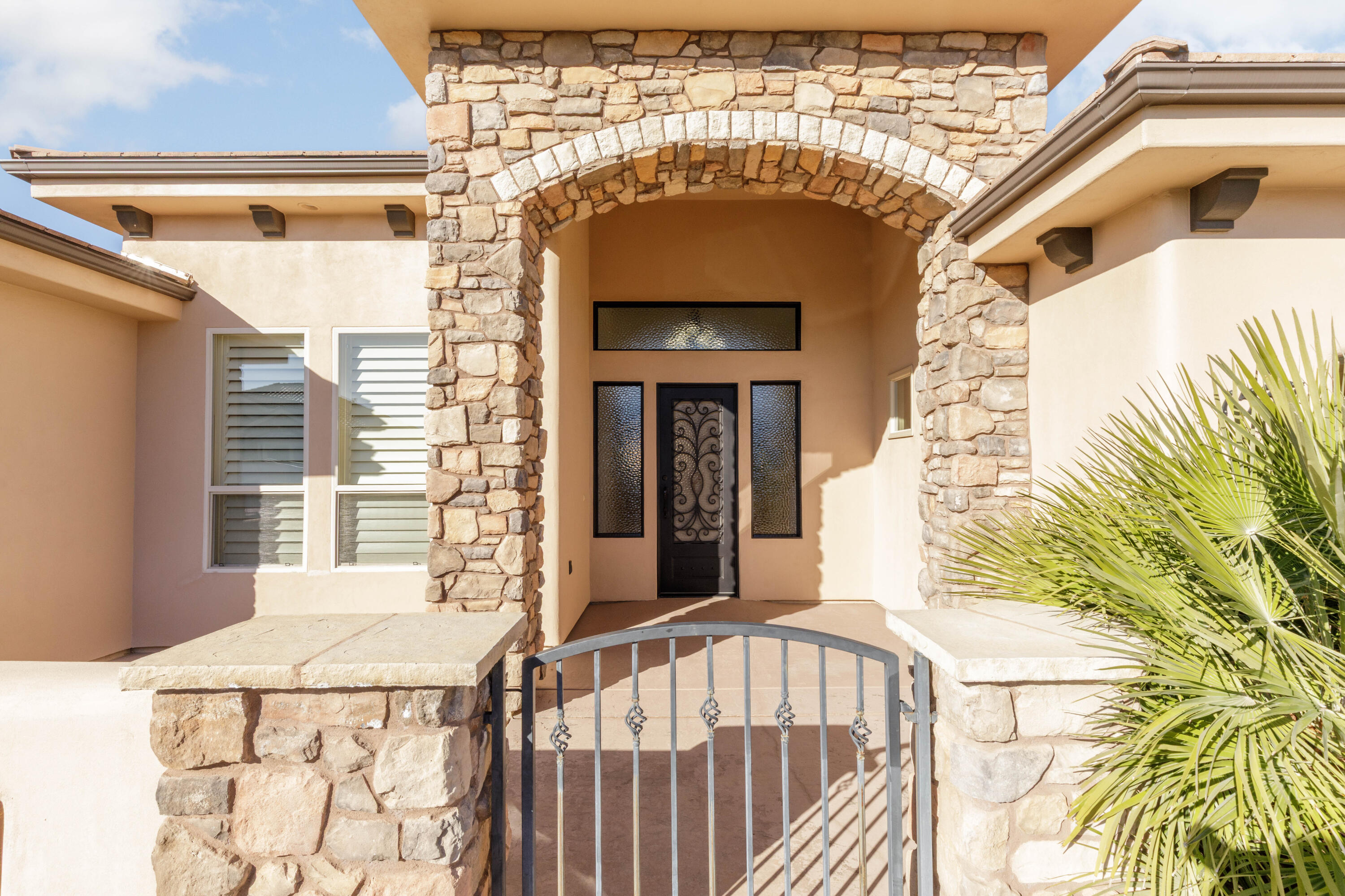 SILVERSTONE AT GREEN SPRINGS - Residential