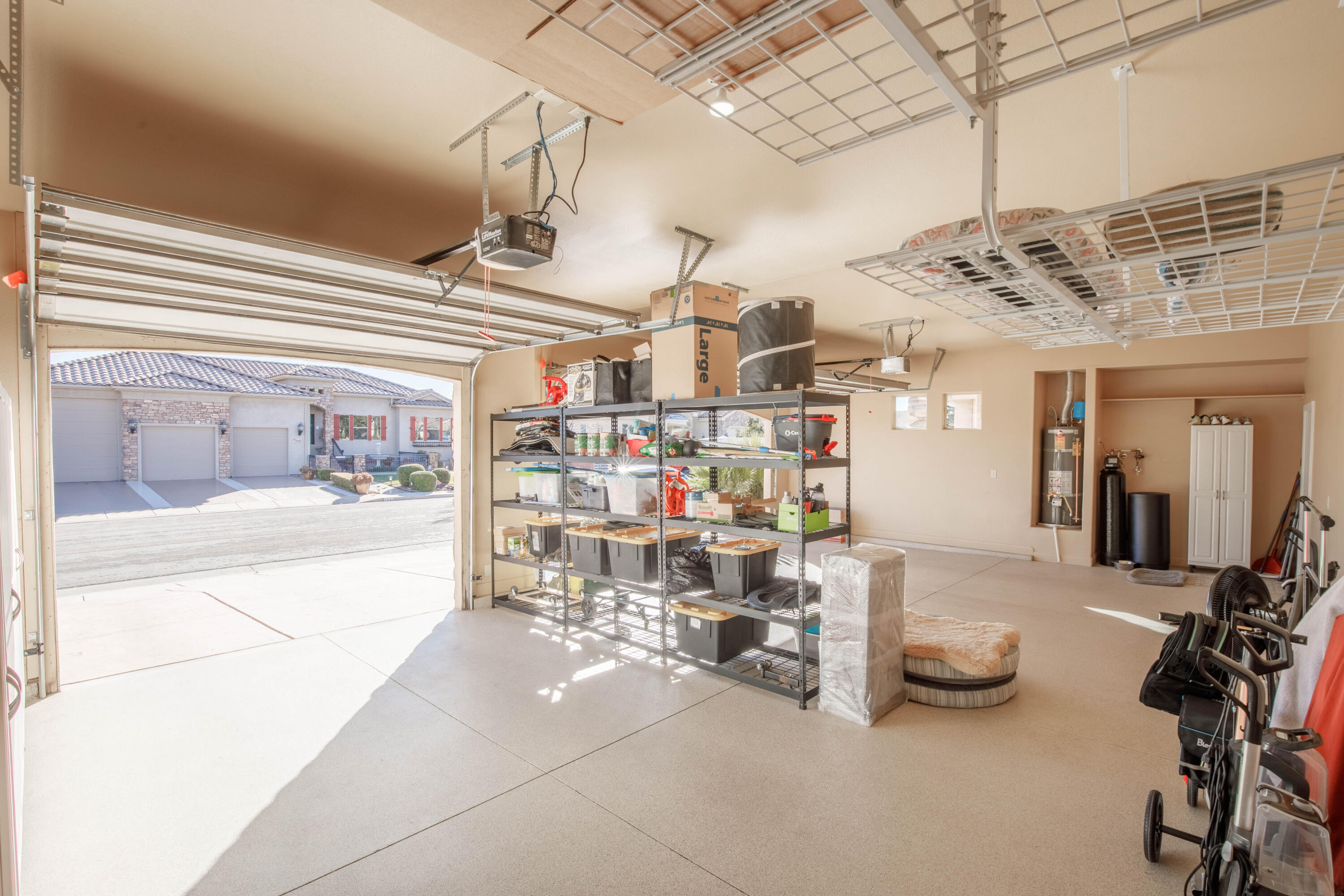 SILVERSTONE AT GREEN SPRINGS - Residential