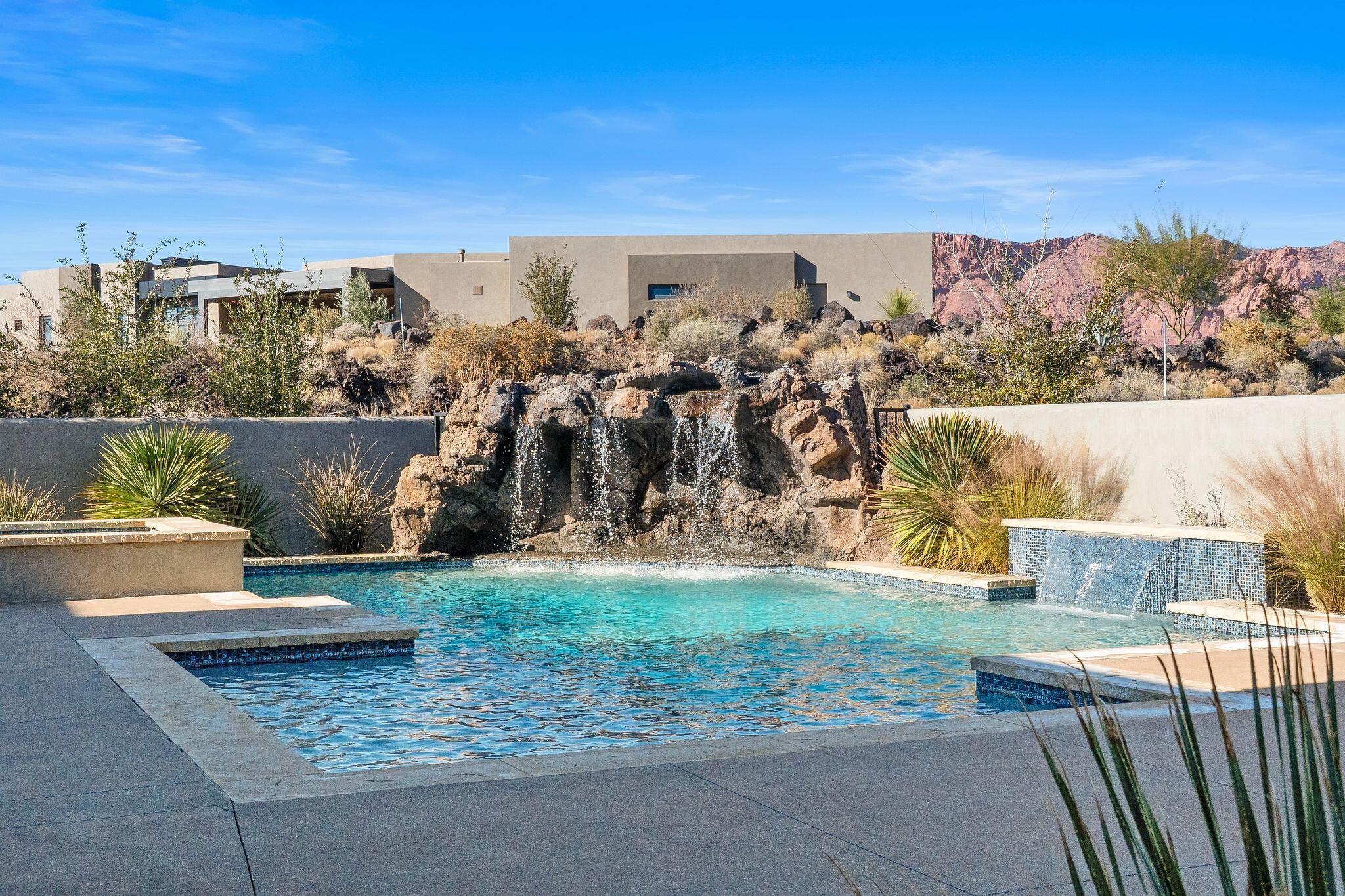 ENTRADA AT SNOW CANYON CHACO WEST - Residential